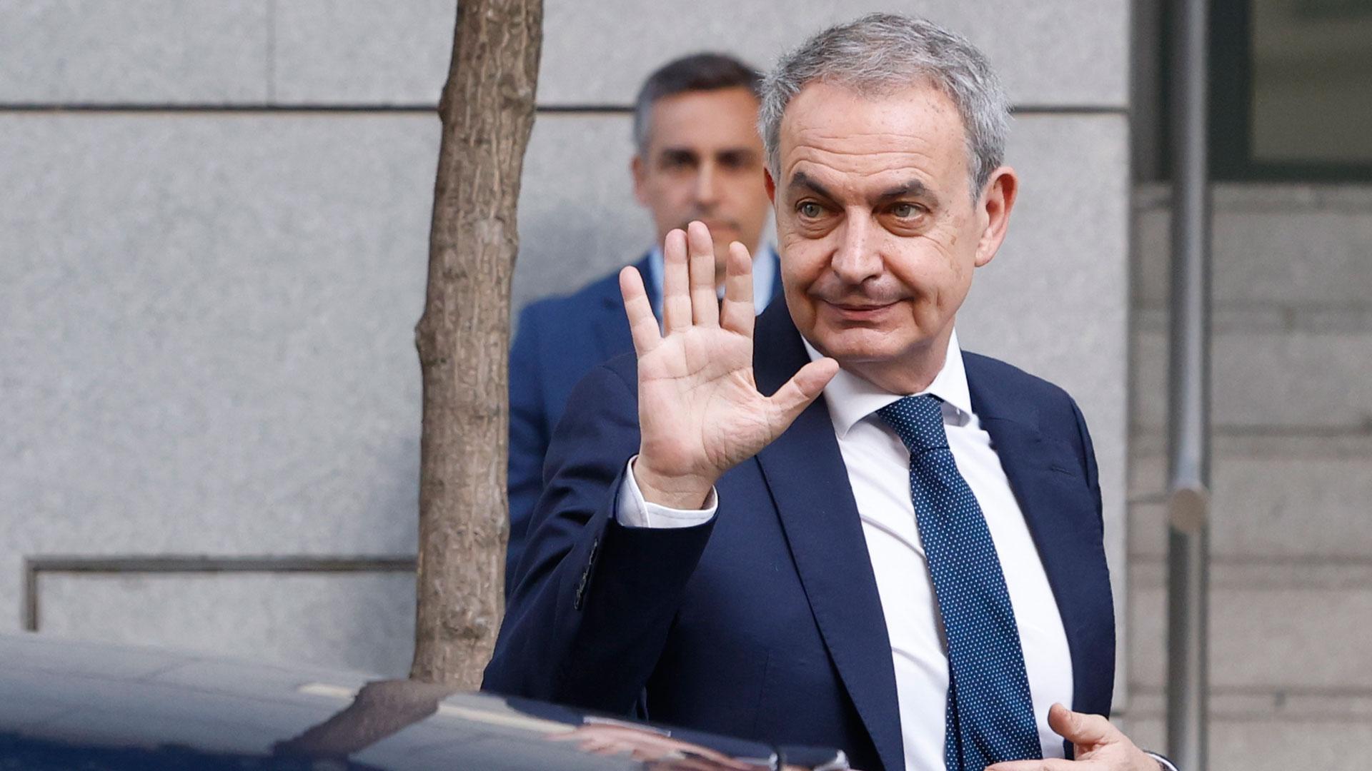 El expresidente del Gobierno, José Luis Rodríguez Zapatero, llega a la Audiencia Nacional para declarar como investigado por organización criminal, tráfico de influencias y falsedad