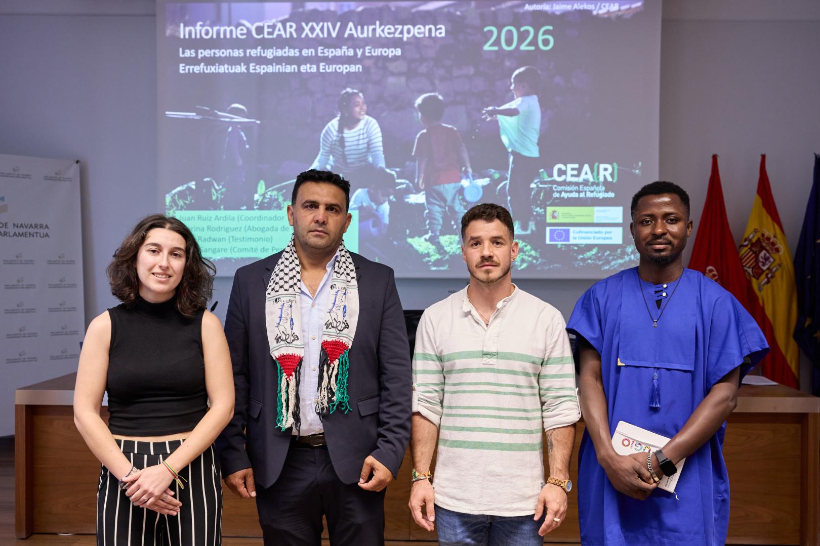 Desde la izda.: Marina Rodríguez Riquero, abogada de CEAR; Fady Radwan, periodista gazatí; Juan Ruiz Ardila, coordinador territorial de CEAR Navarra; y Abda Sangare, maliense afincado en Navarra