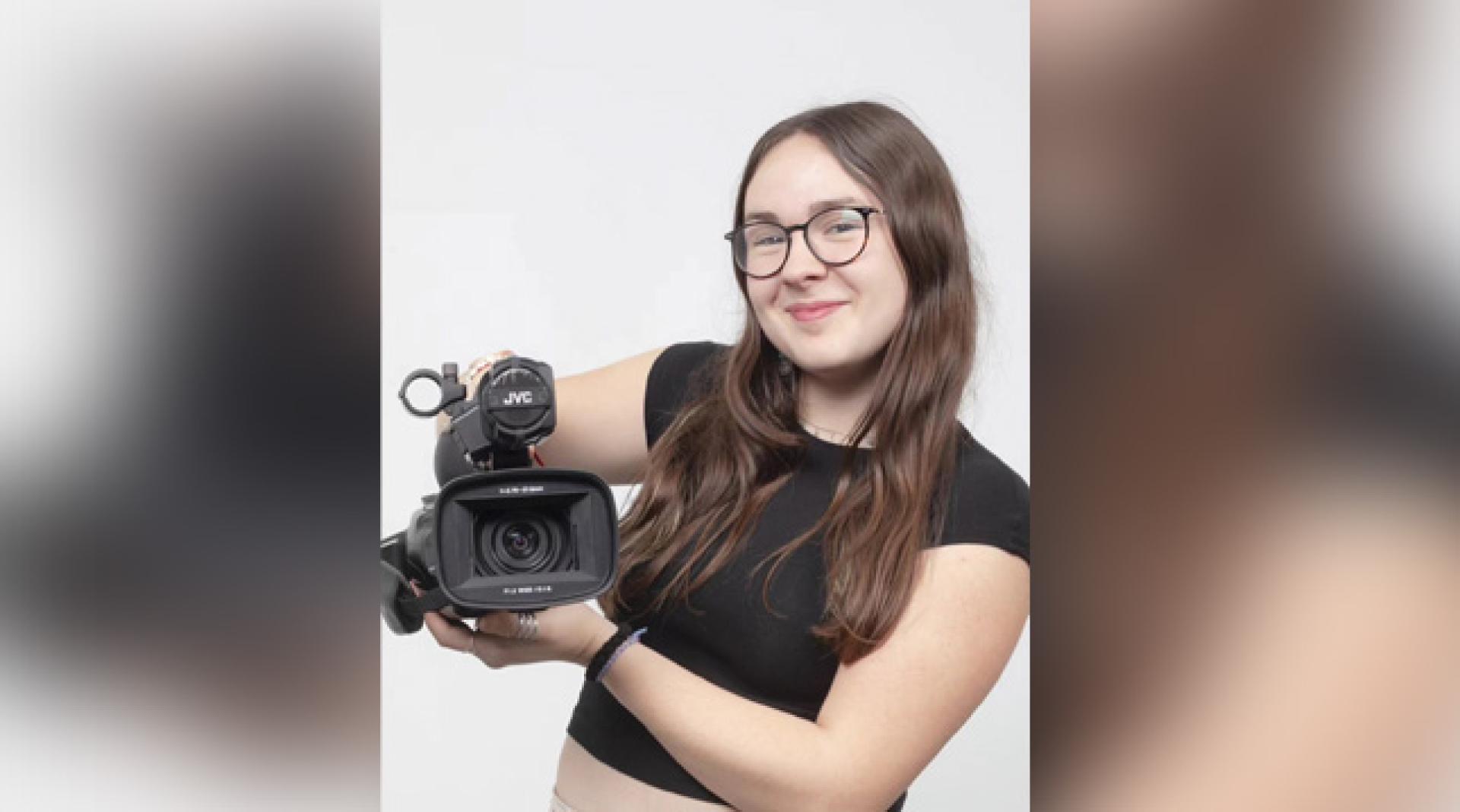 Itziar Castro, alumna de segundo año del Doble Grado en Realización de Proyectos Audiovisuales y Espectáculos + Producción de Foro Europeo