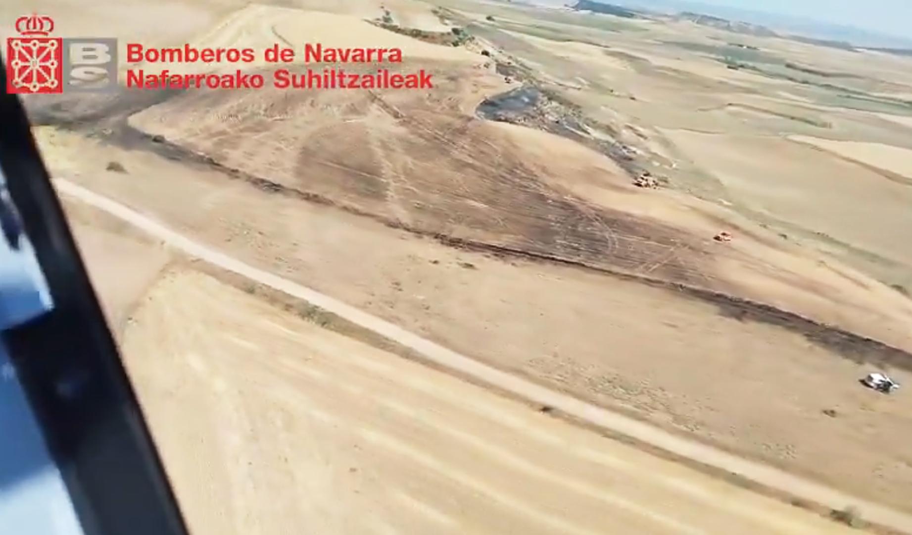 Imagen aérea de la zona afectada por el fuego en las Bardenas