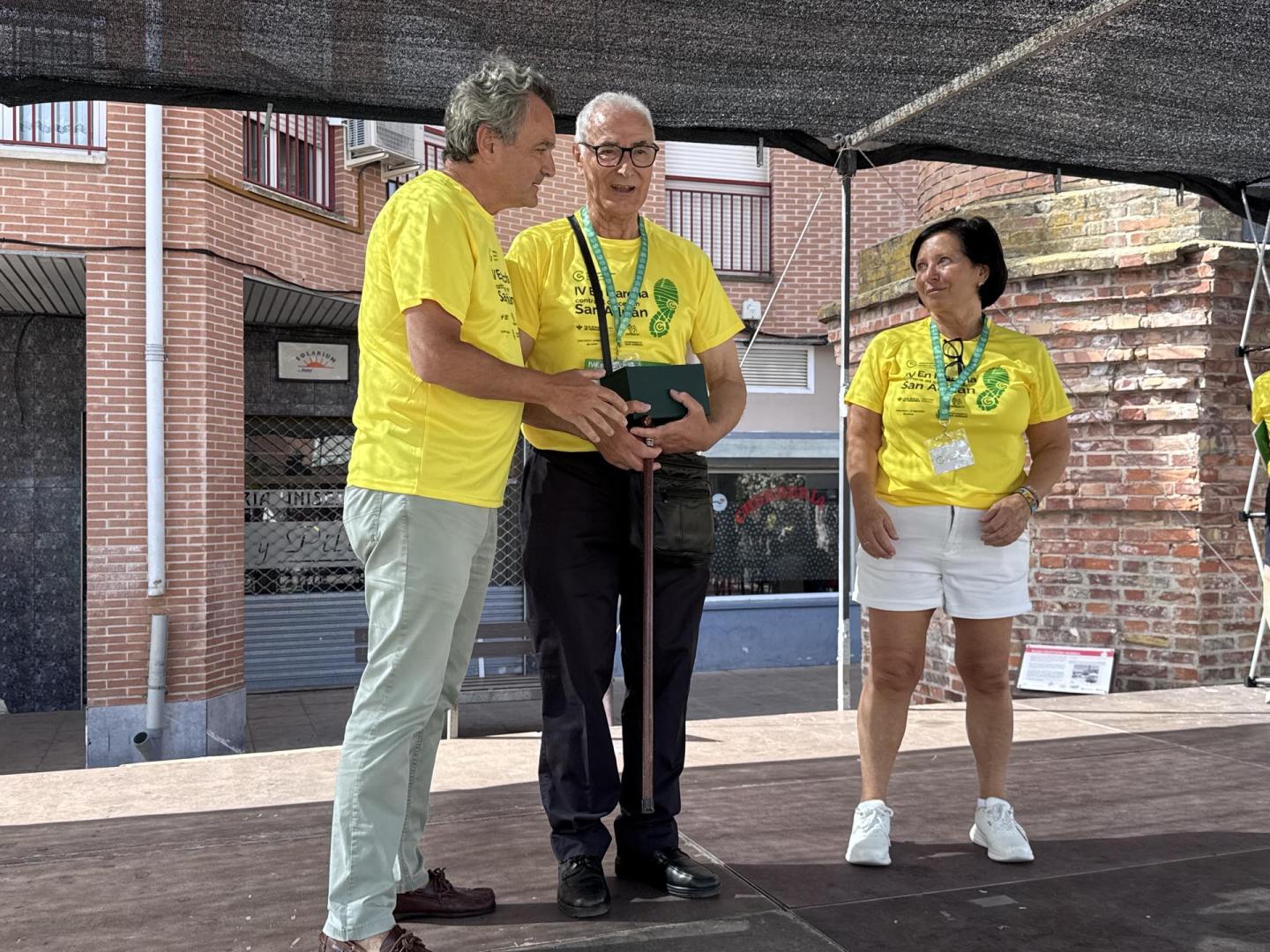 Homenaje a Benito Simón