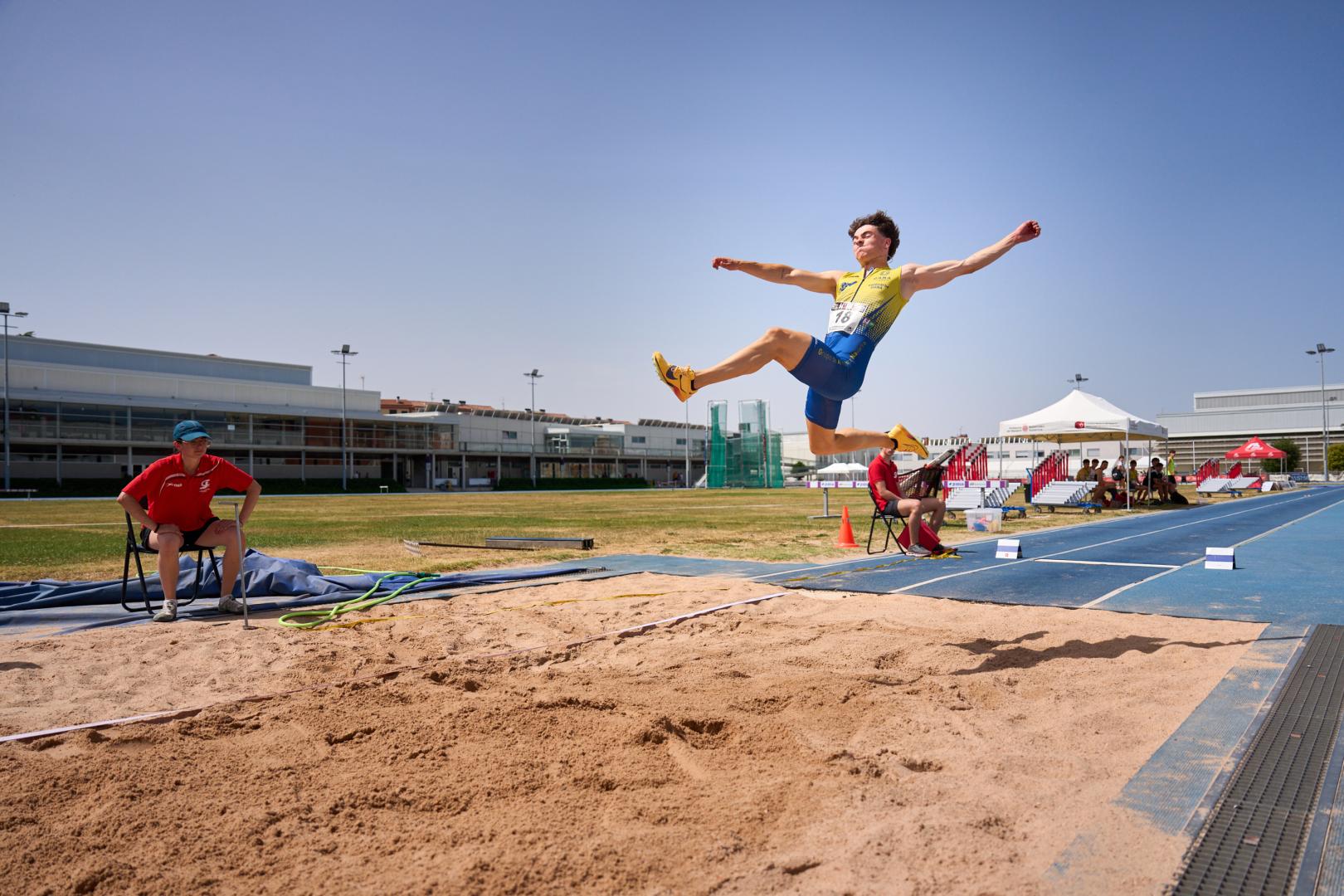 A: MIGUEL OSÉS F: 21–6-2026 P: L: PAMPLONA T: CAMPEONATO NAVARRO ABSOLUTO DE ATLETISMO