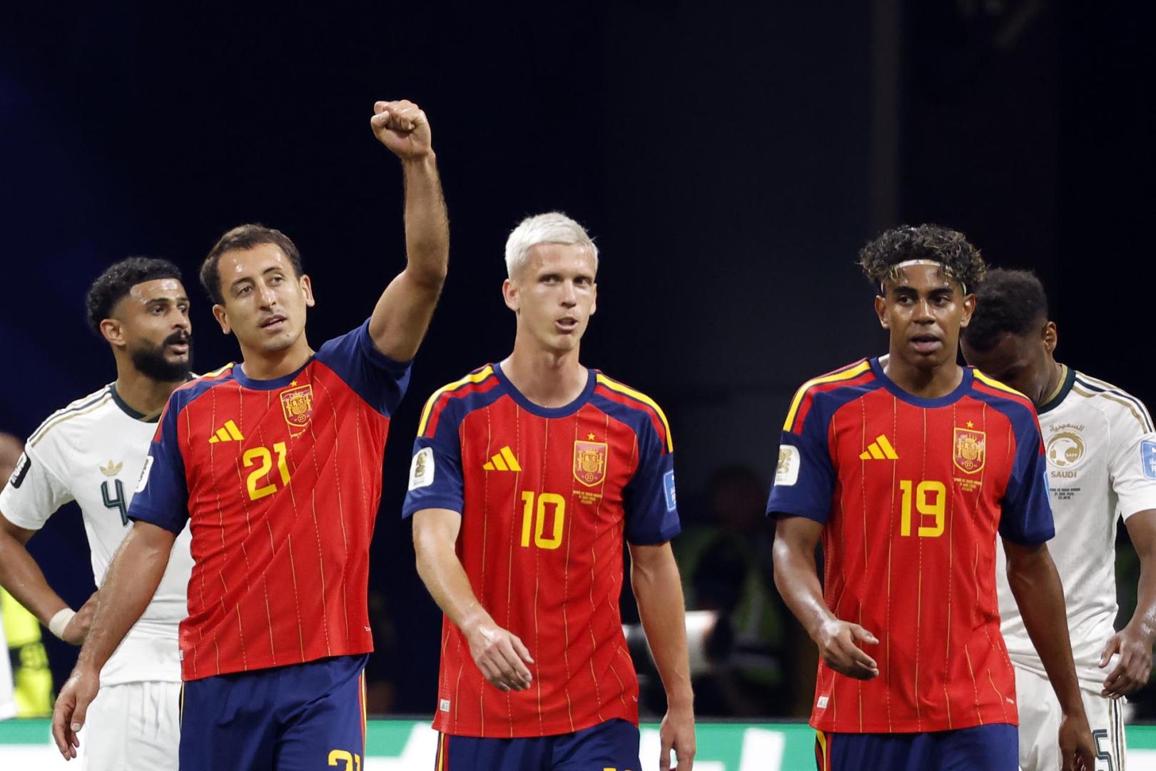 Galería de fotos del partido España 4-0 Arabia Saudí