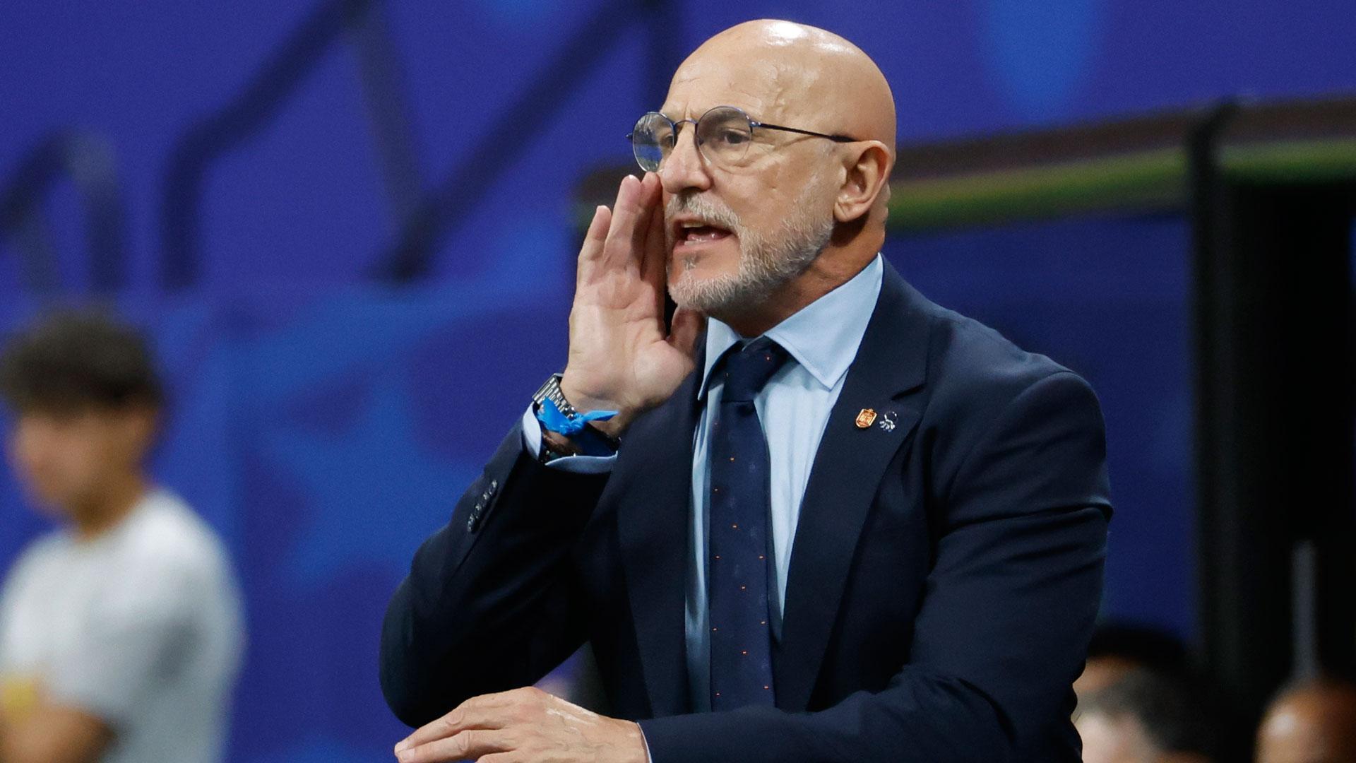 El seleccionador español, Luis de la Fuente, durante el partido del Mundial 2026 entre España y Arabia Saudí