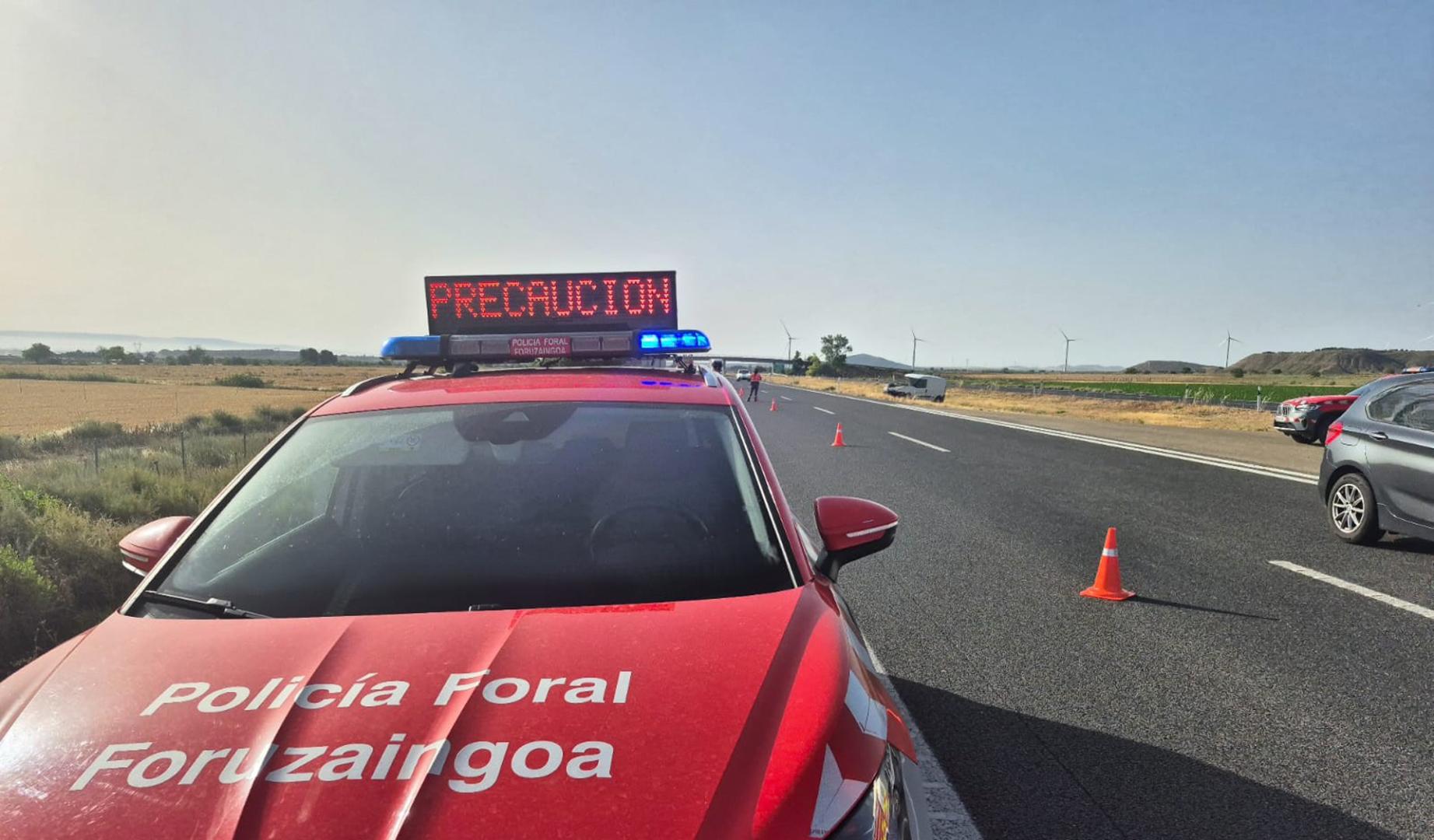 Herido tras ir drogado e impactar contra un camión que transportaba mercancías peligrosas en Cortes