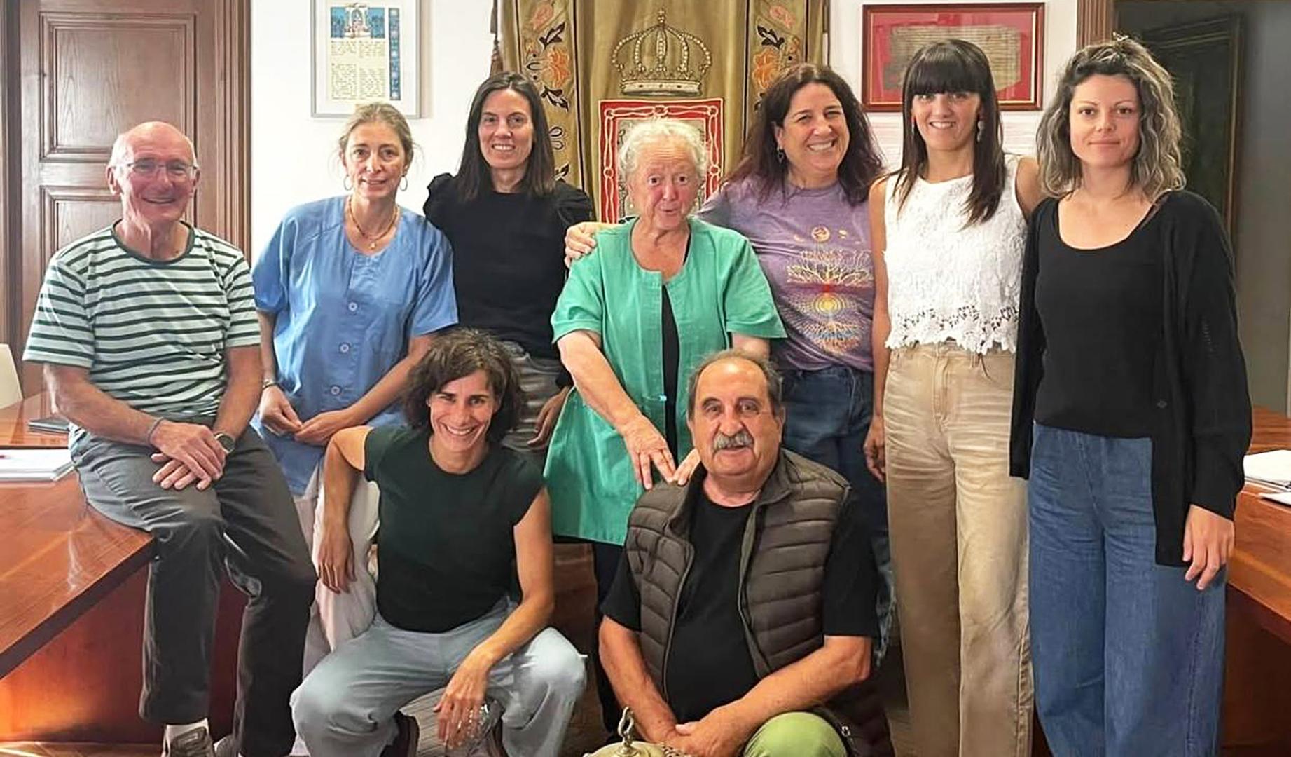 Integrantes de las diferentes entidades y servicios que conforman la Red de la Tercera Edad