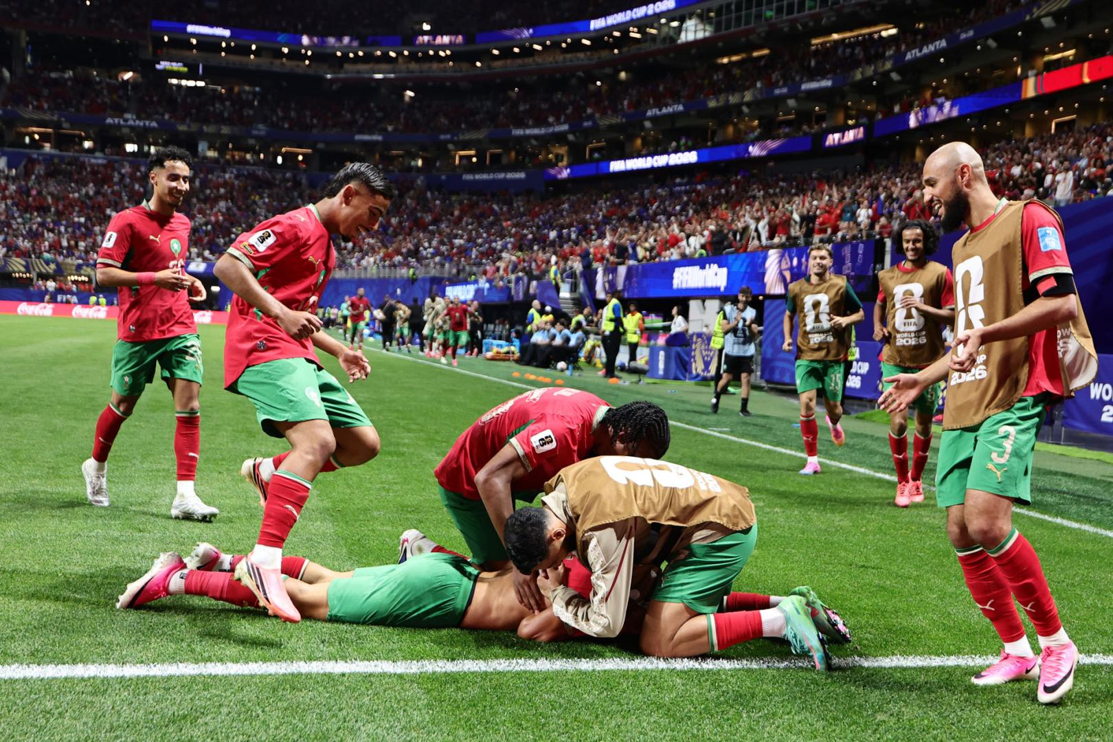 Jugadores de Marruecos celebrando el 3-2