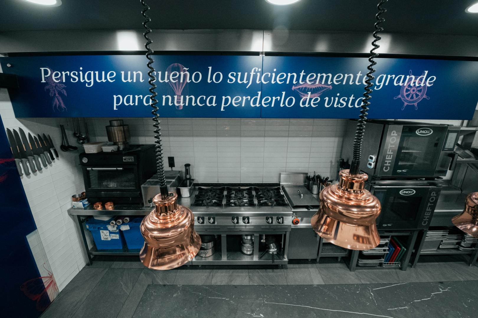 La inspiradora cocina del Restaurante Kabo