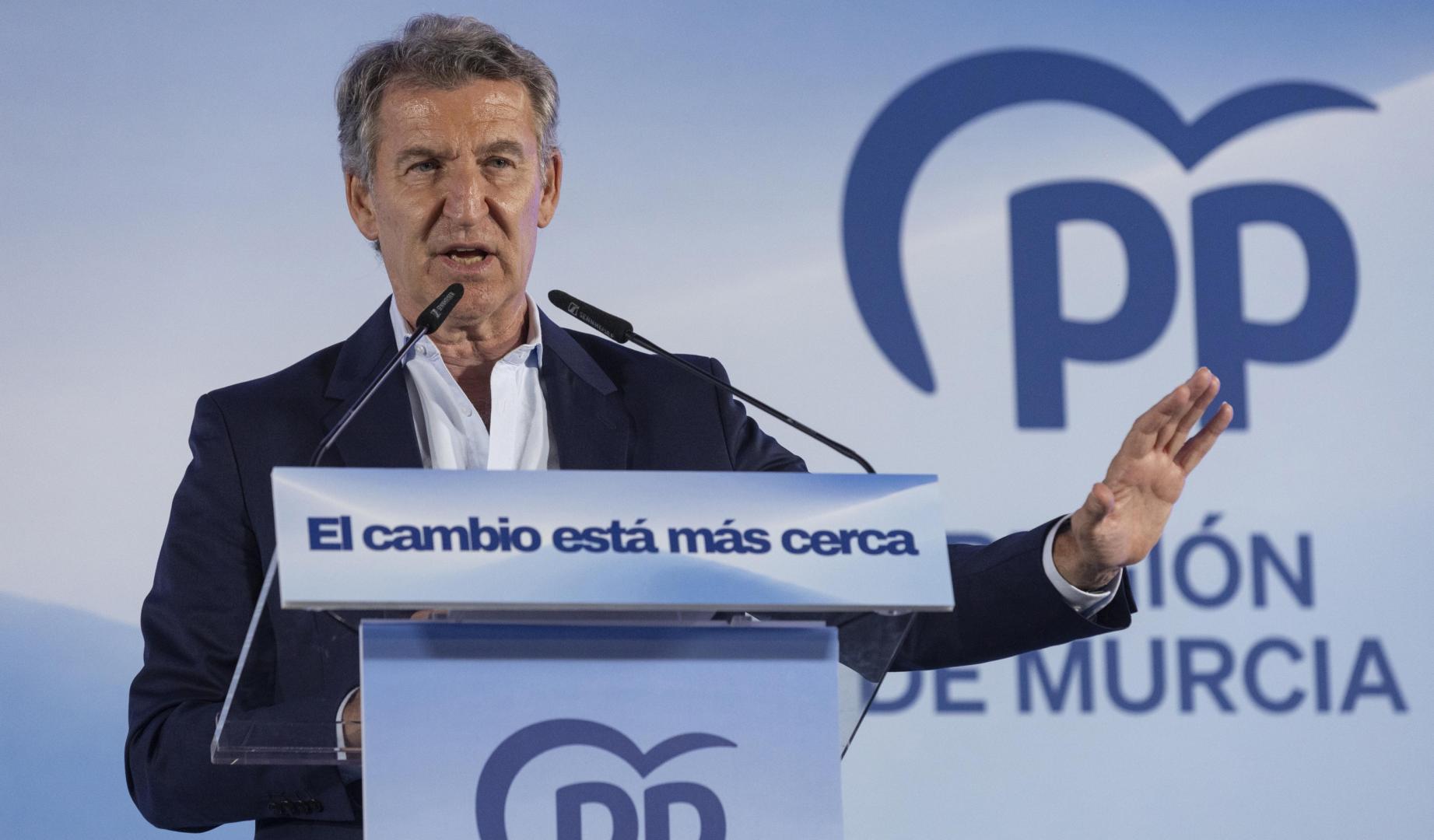 Alberto Núñez Feijóo, este lunes en la Junta Directiva Autonómica del Partido Popular de la Región de Murcia