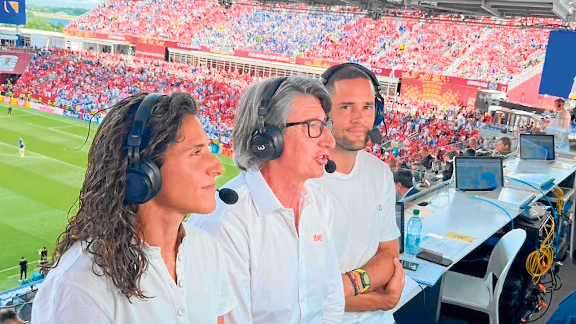 Retransmisión de un partido del Mundial de Fútbol en La 1