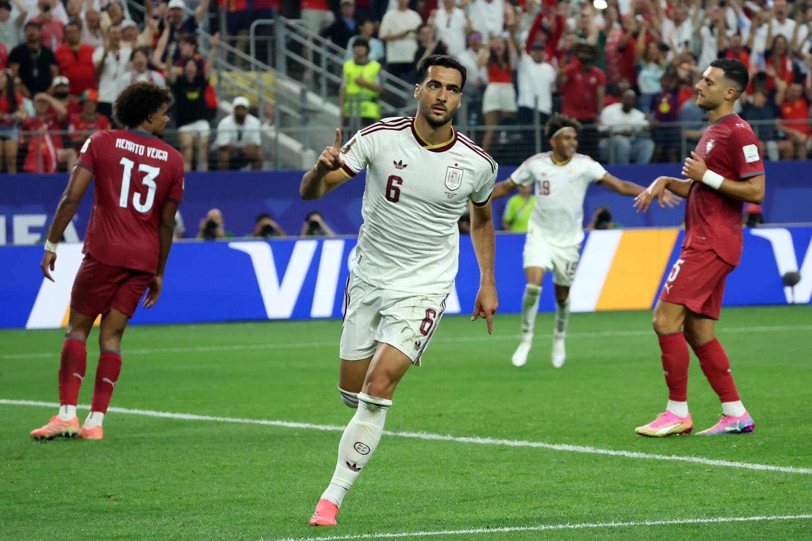 España accede a cuartos de final del Mundial 2026 tra derrotar a la Portugal de CR7 con un gol del navarro Mikel Merino en el minuto 91