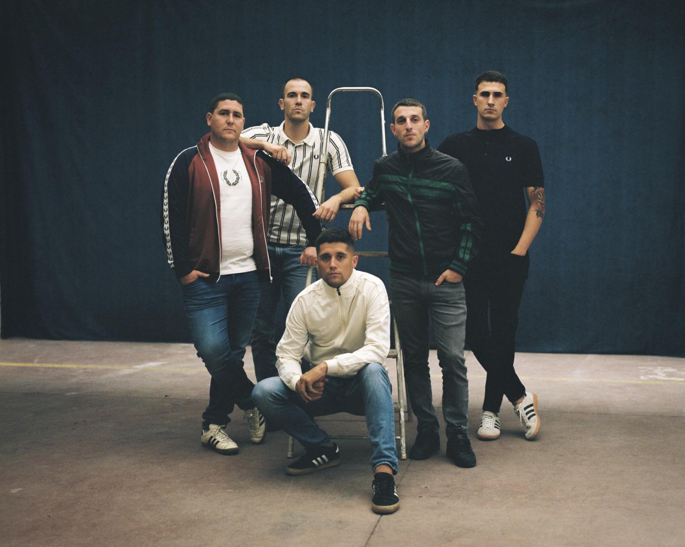 La banda Brigade Loco en una foto promocional de su nuevo disco ‘Bide baten esanahia’