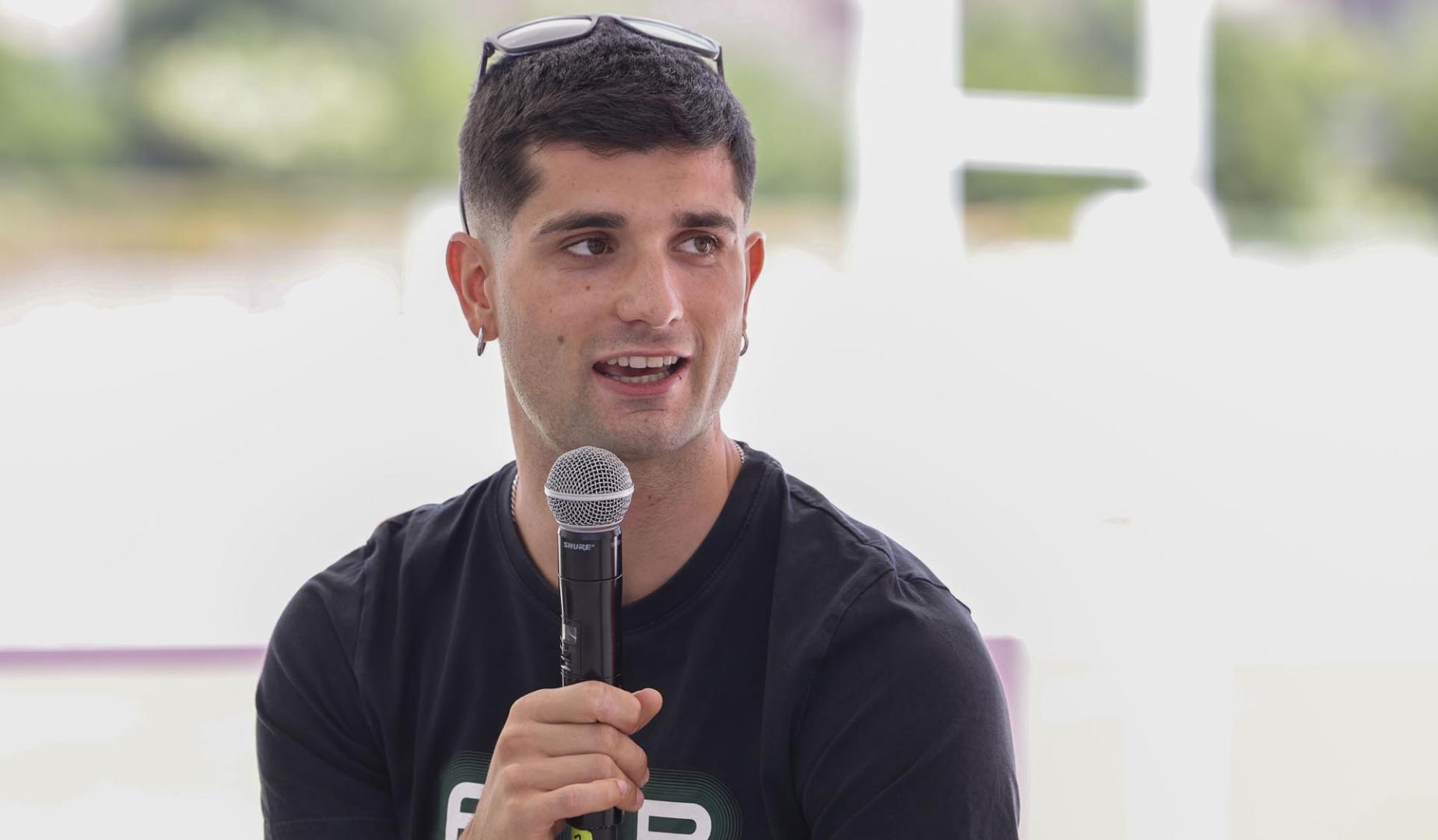 El atleta Asier Martínez durante la presentación del Meeting Madrid Atletismo, este miércoles