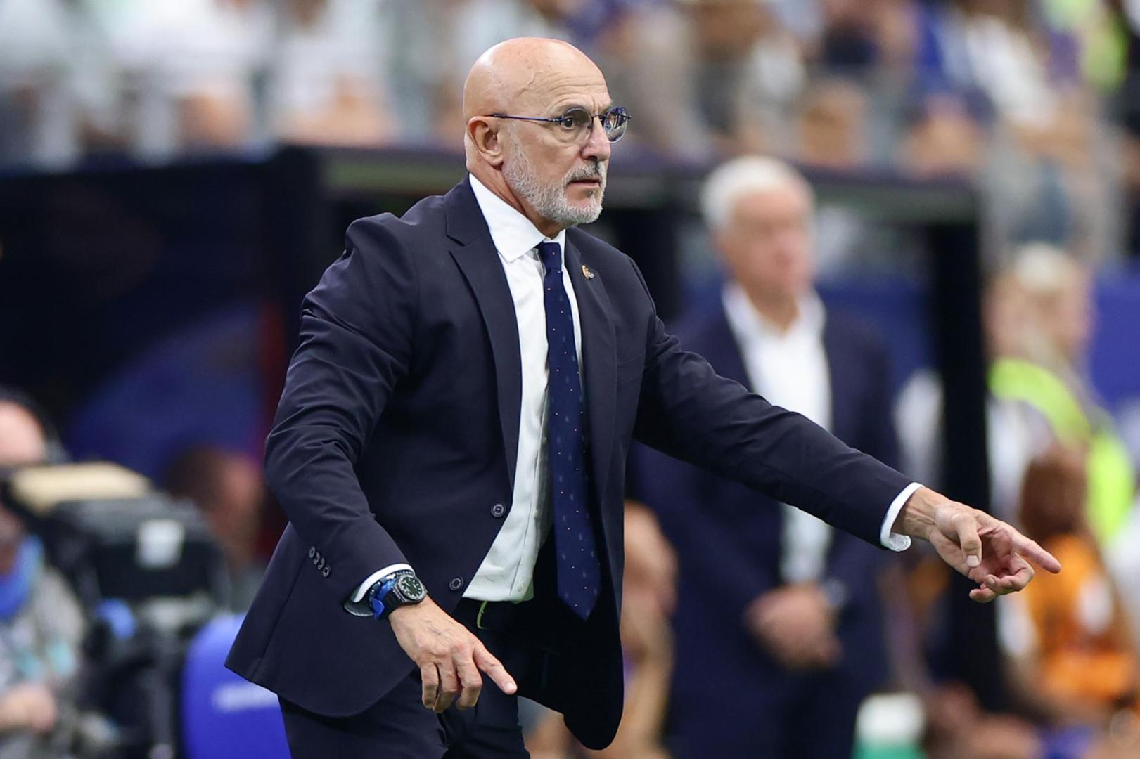 El entrenador de España, Luis De la Fuente, durante el partido de semifinales ante Francia