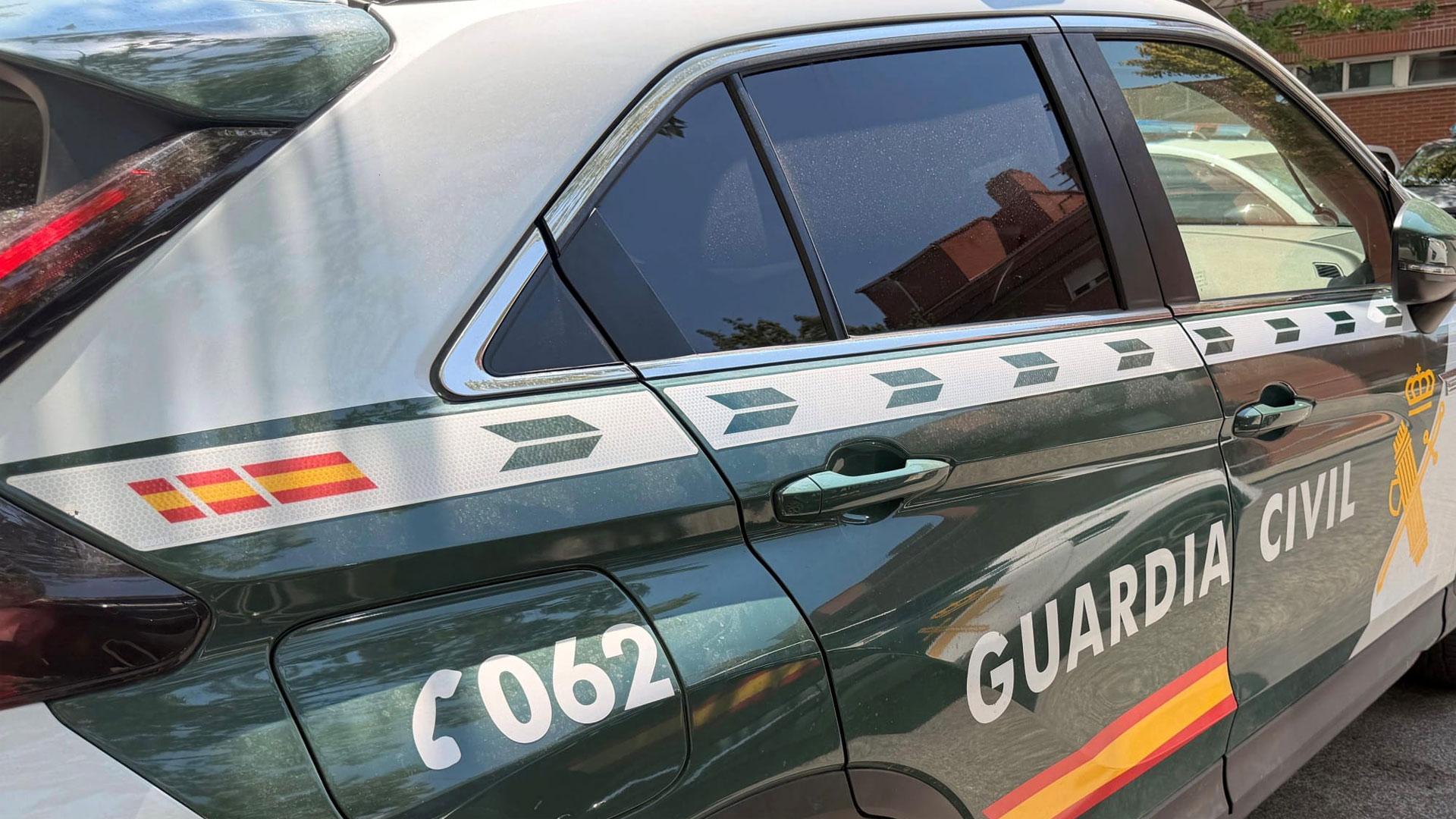 Un vehículo de la Guardia Civil