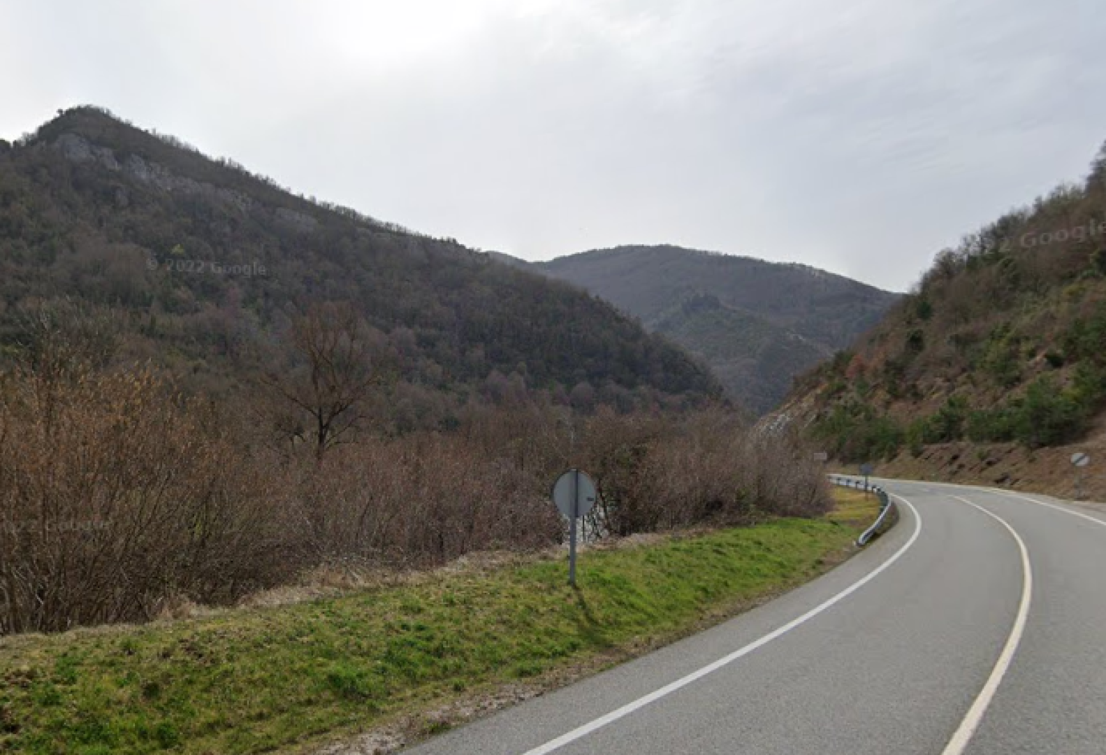 Punto cercano al lugar donde ha ocurrido el accidente laboral en Oroz-Betelu, junto a Itoiz