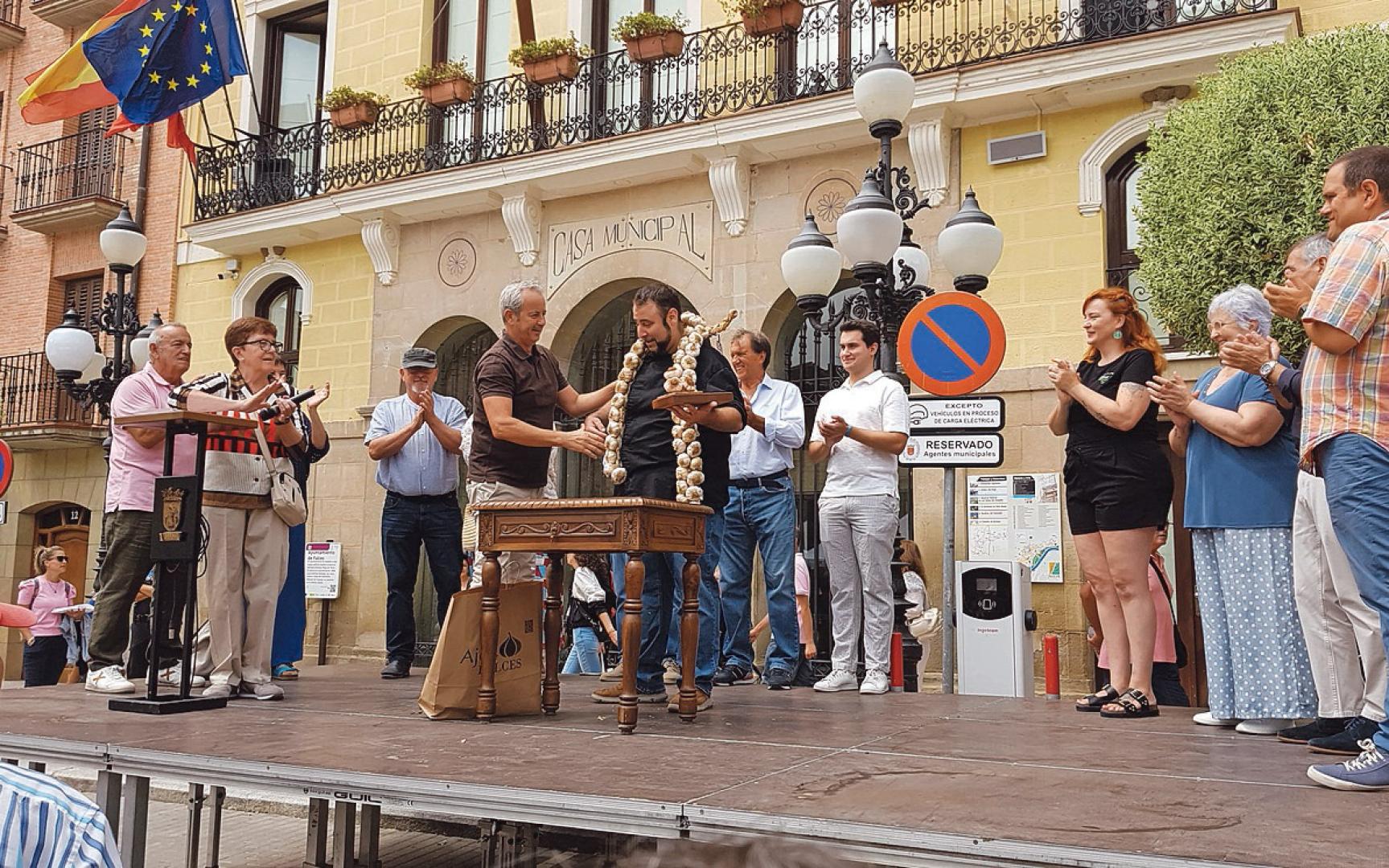 El chef Vicente Ursúa recoge el galardón