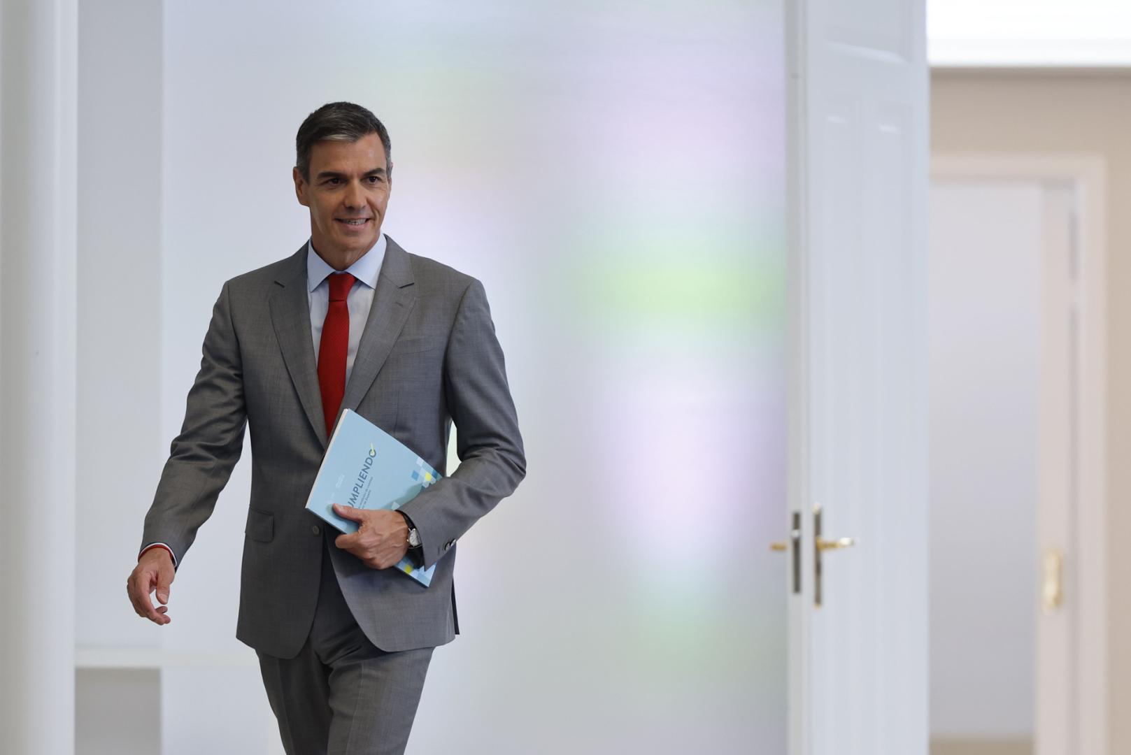 El presidente del Gobierno, Pedro Sánchez, a su llegada para hacer balance este martes del curso político