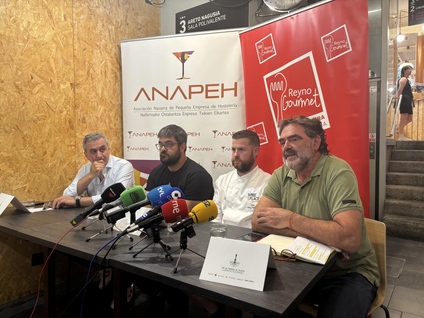 Carlos Rodriguez_Anapeh_Sergio Cobo_Queseria Otxakain_Fran Fernandez_Miss en place y Joseba Beitia_Reyno Gourmet