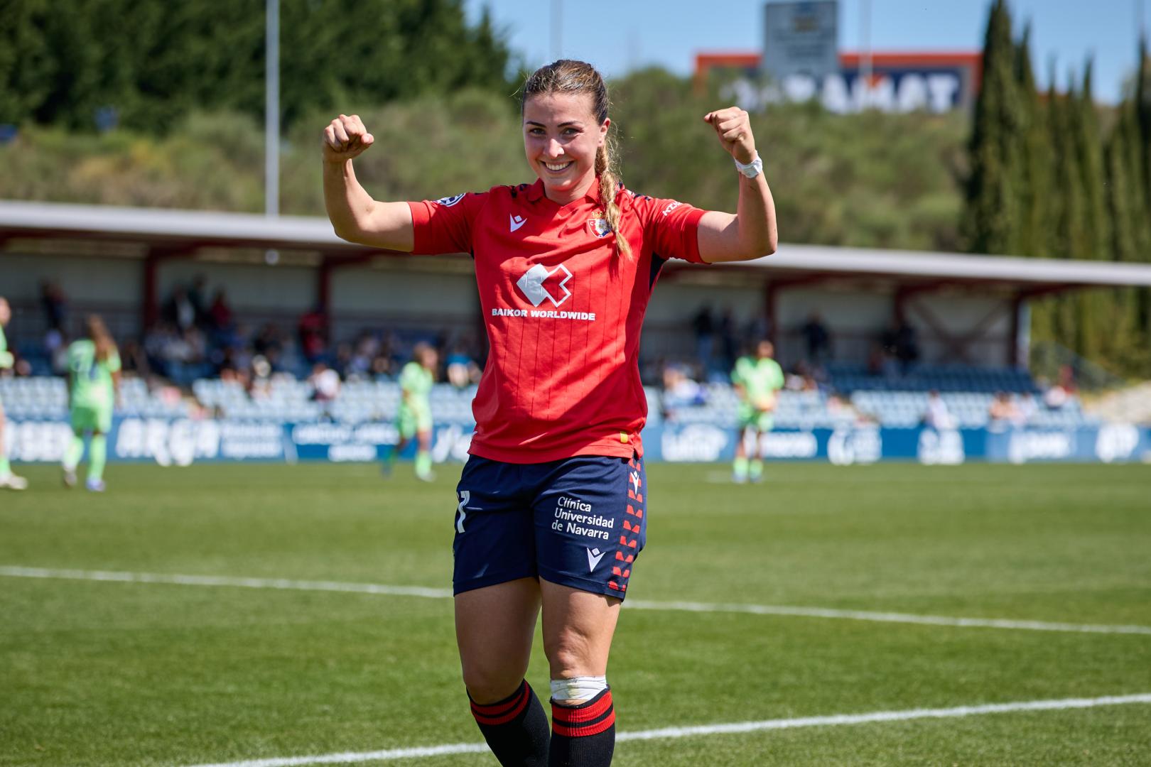 Laura Teruel celebra su gol ante el Barcelona B