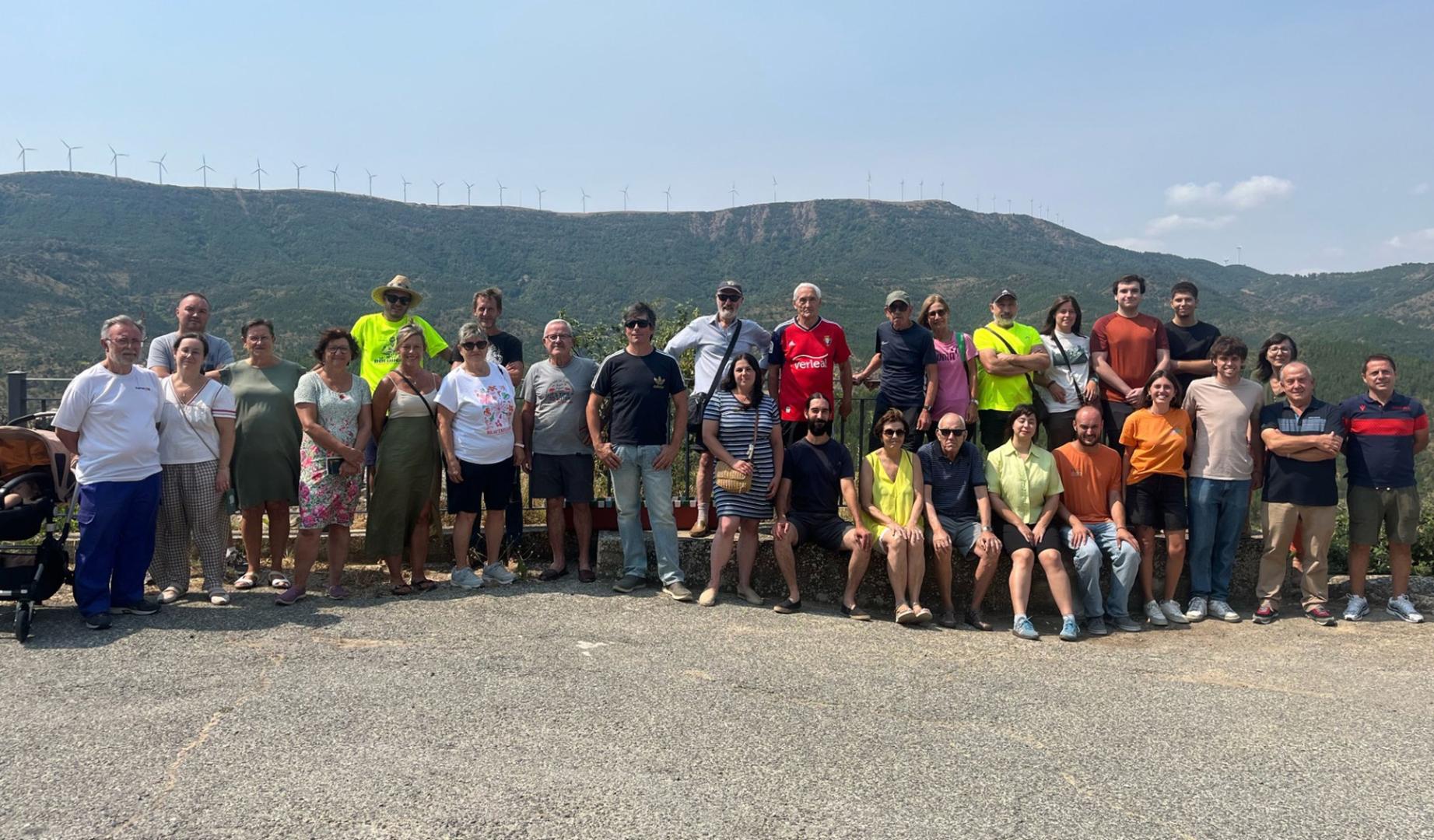 Participantes en la reciente presentación de los avances de ‘El Bosque Neuronal’ en Petilla de Aragón