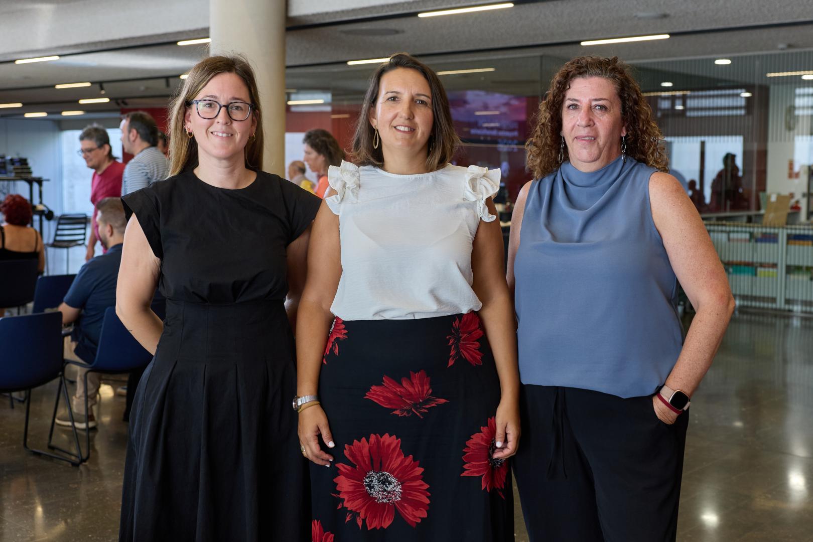 De izda a dcha: Naiara Olagüe, Patricia Díez Lecumberri y Beatriz Martínez impulsan el proyecto 'AMELIA', de mujer, enfermedad y salud mental.