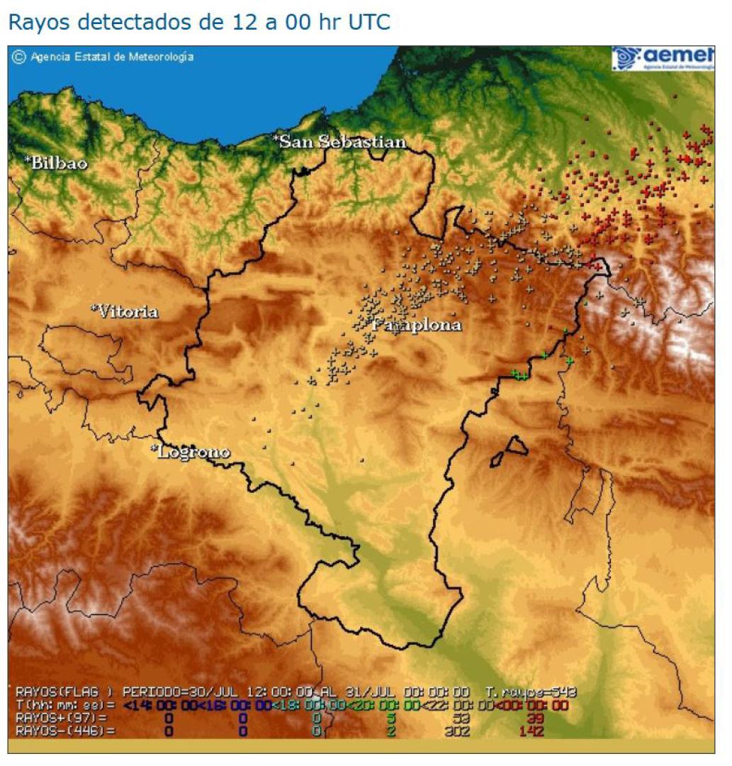 marcados en amarillo dentro del mapa de Navarra, los rayos detectados entre las 22 y 00 horas. En verde, a la derecha, los de 20 a 22, y en rojo, ya en Francia, los de 00 a 02 horas.