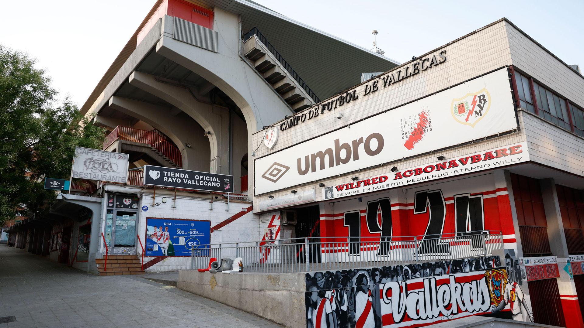 Vista del exterior del estadio de Vallecas donde juega el Rayo Vallecano