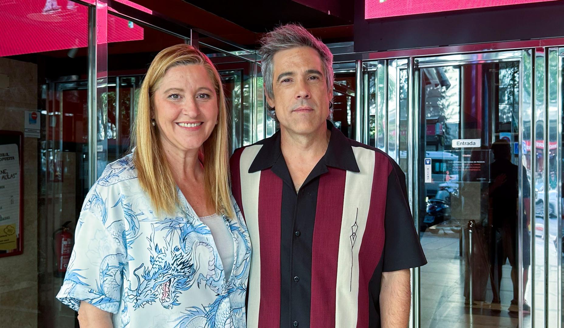 La cineasta Ana Graciani y el actor Unax Ugalde, directora y protagonista de 'La ventana abierta', que llega este viernes a los cines