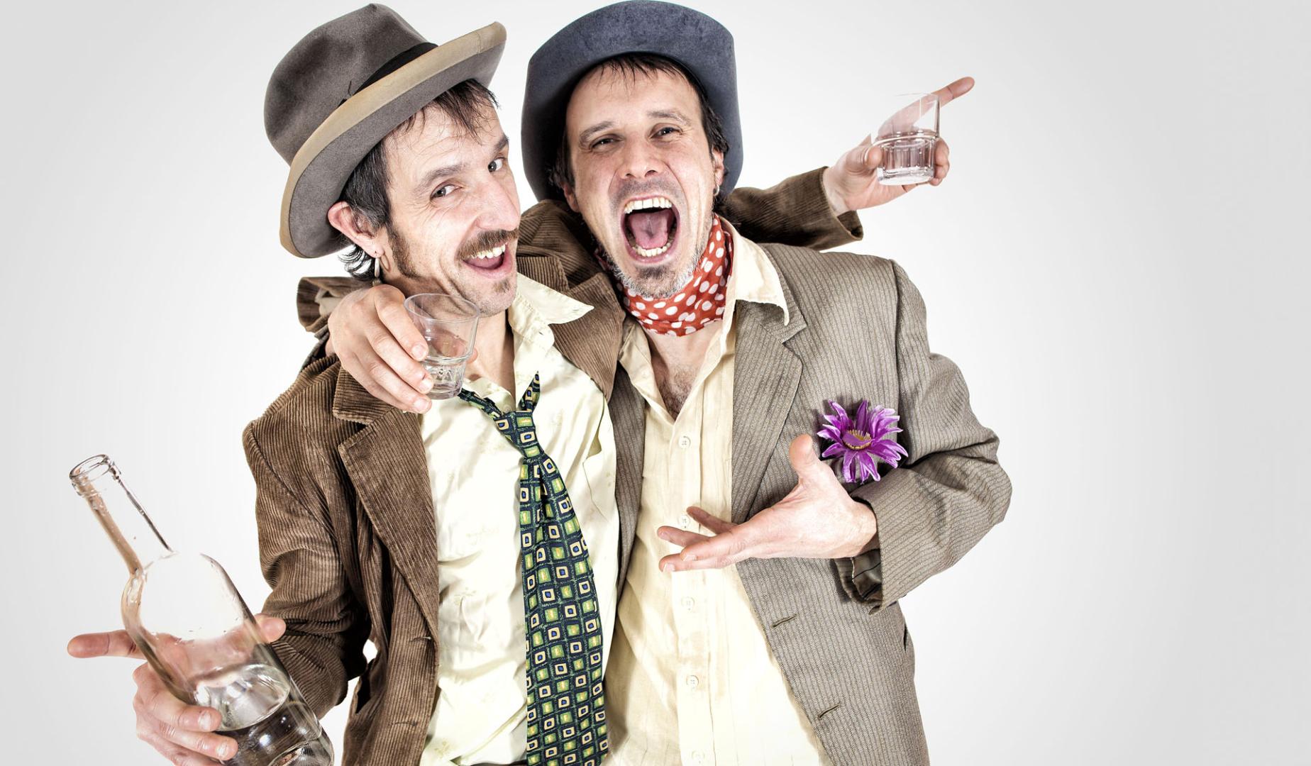 Amico Teatro inaugurará el programa el jueves 6 de agosto, a las 20:00, en el exterior de la iglesia de San Martín de Orisoain con 'Amico'