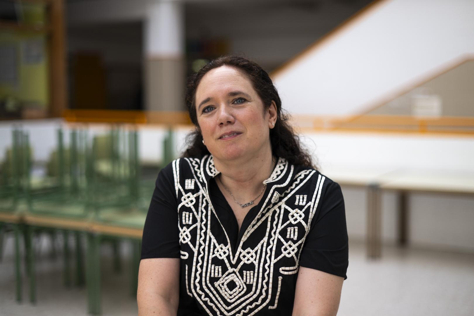 Nuria Martínez, española y vecina de Luxemburgo, viaja todos los veranos a Pamplona con su familia para que su hijo mayor, de 9 años, asista a la Escuela de Verano de la Asociación Navarra de Autismo.