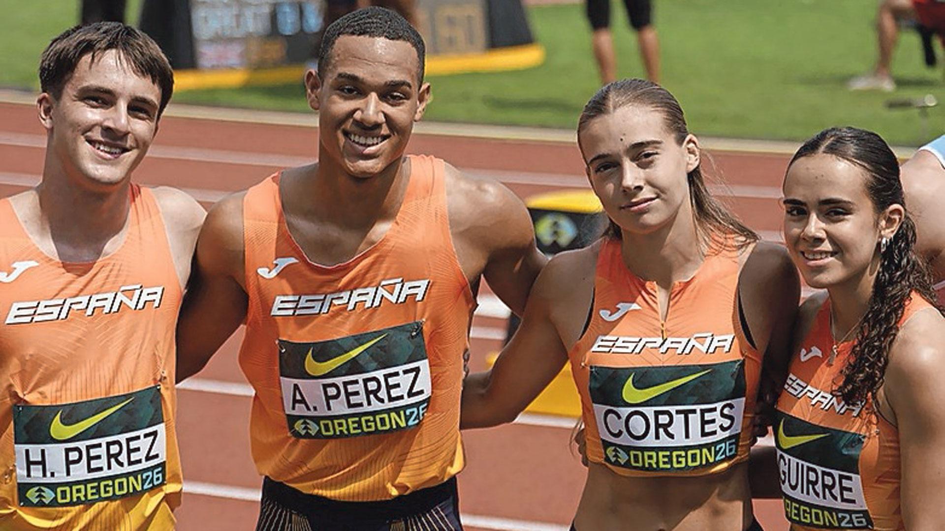 Hugo Pérez, Anthony Yunier Pérez, Celia Cortés y Carla Aguirre