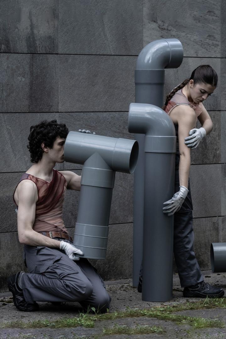 Ioar Labat y Julia Razquin, creadores e intérpretes de 'Sin fichero adjunto'