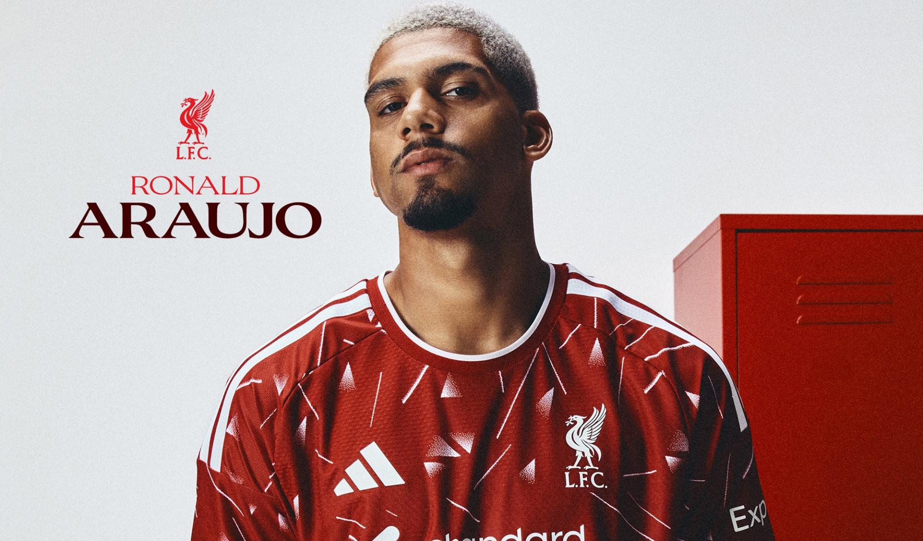 Araujo, cedido al Liverpool por una temporada con una opción de compra de 55 millones
