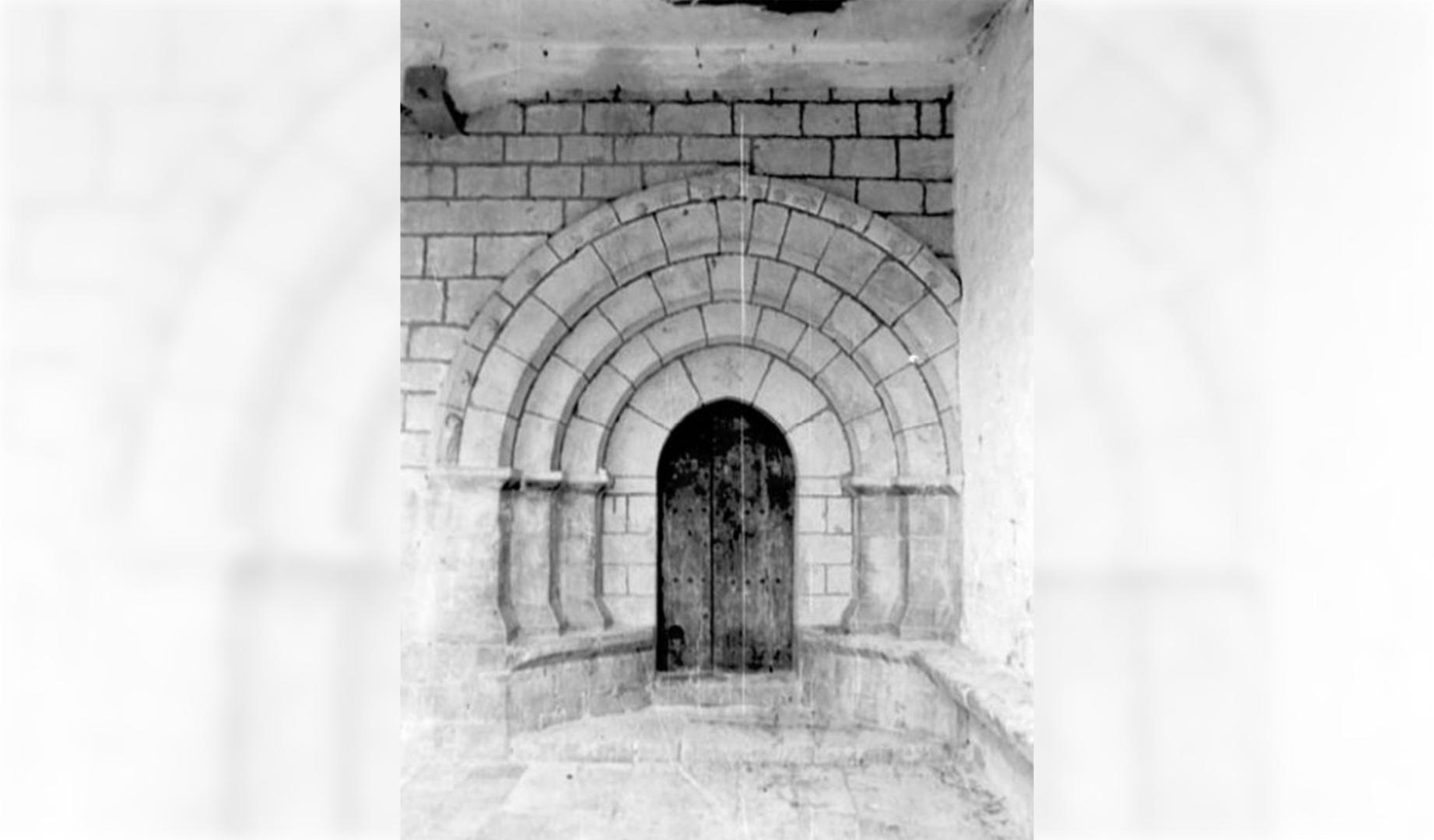 Portada original de la iglesia de San Martín de Orbaiz