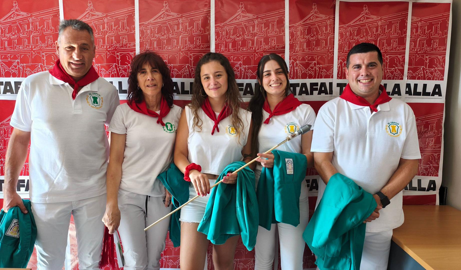 La peña El Empuje de Tafalla ha dado inicio a las fiestas