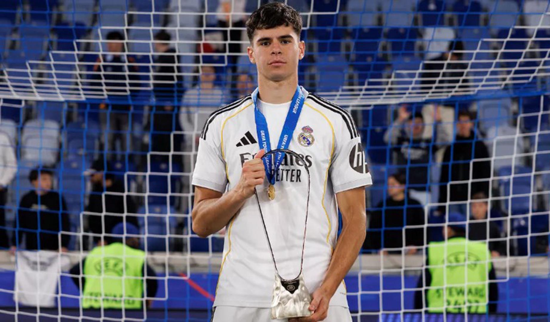 El Real Madrid traspasa a Jacobo Ortega al Estrasburgo por 10 millones de euros