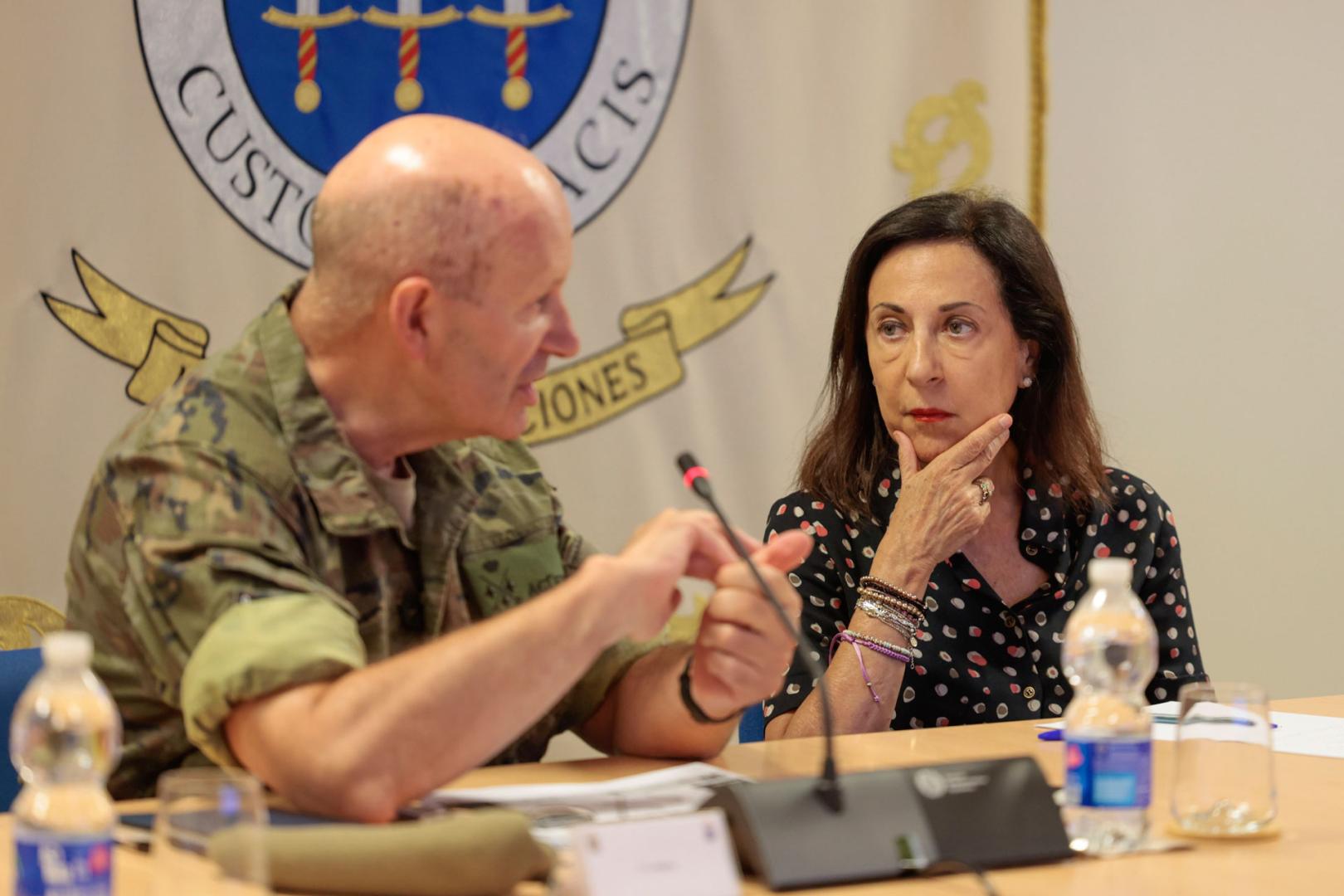 La ministra de Defensa, Margarita Robles visita este jueves el Mando de Operaciones de la Base de Retamares en Pozuelo de Alarcón