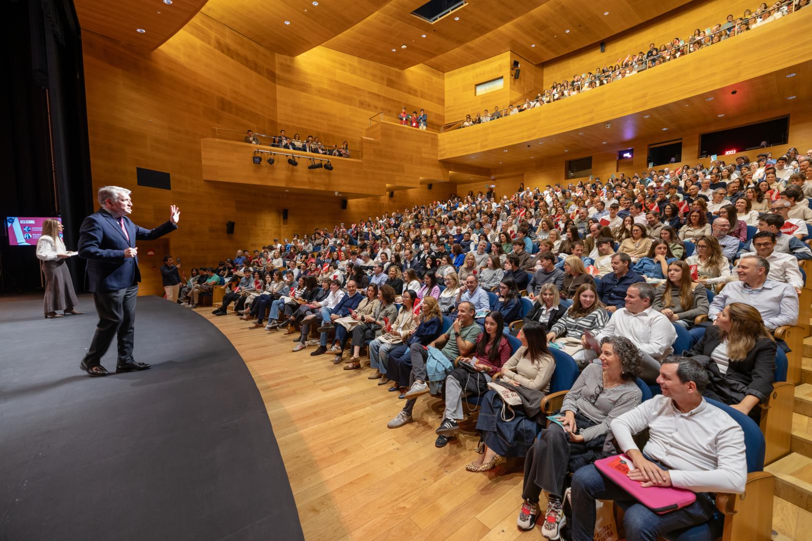 Público asistente al Open Day Navarra 2025 celebrado en la Universidad de Navarra