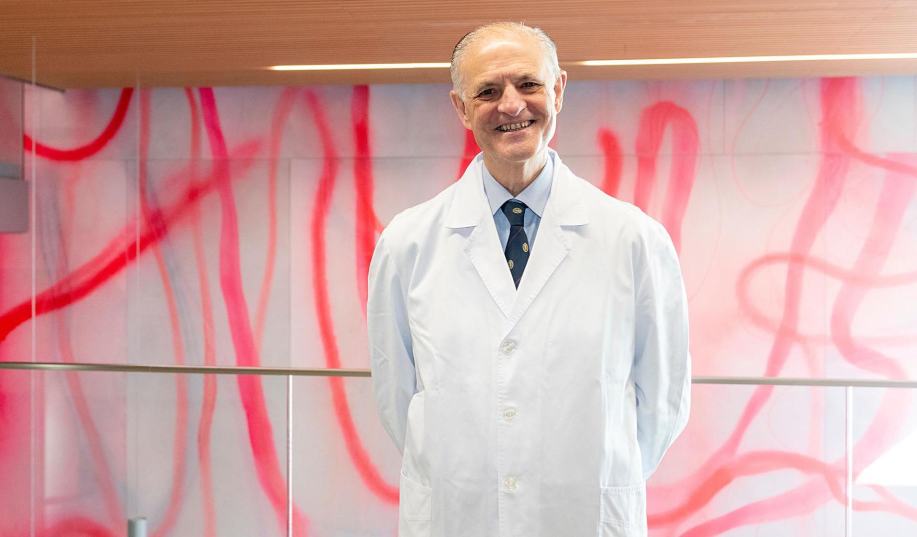 El Programa de Implantes Cocleares de la Clínica Universidad de Navarra que dirige el Dr. Manuel Manrique ha realizado más de 1.300 intervenciones