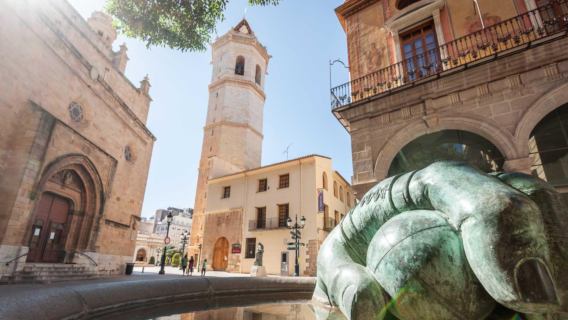 Vista desde la plaza Mayor de Castellón