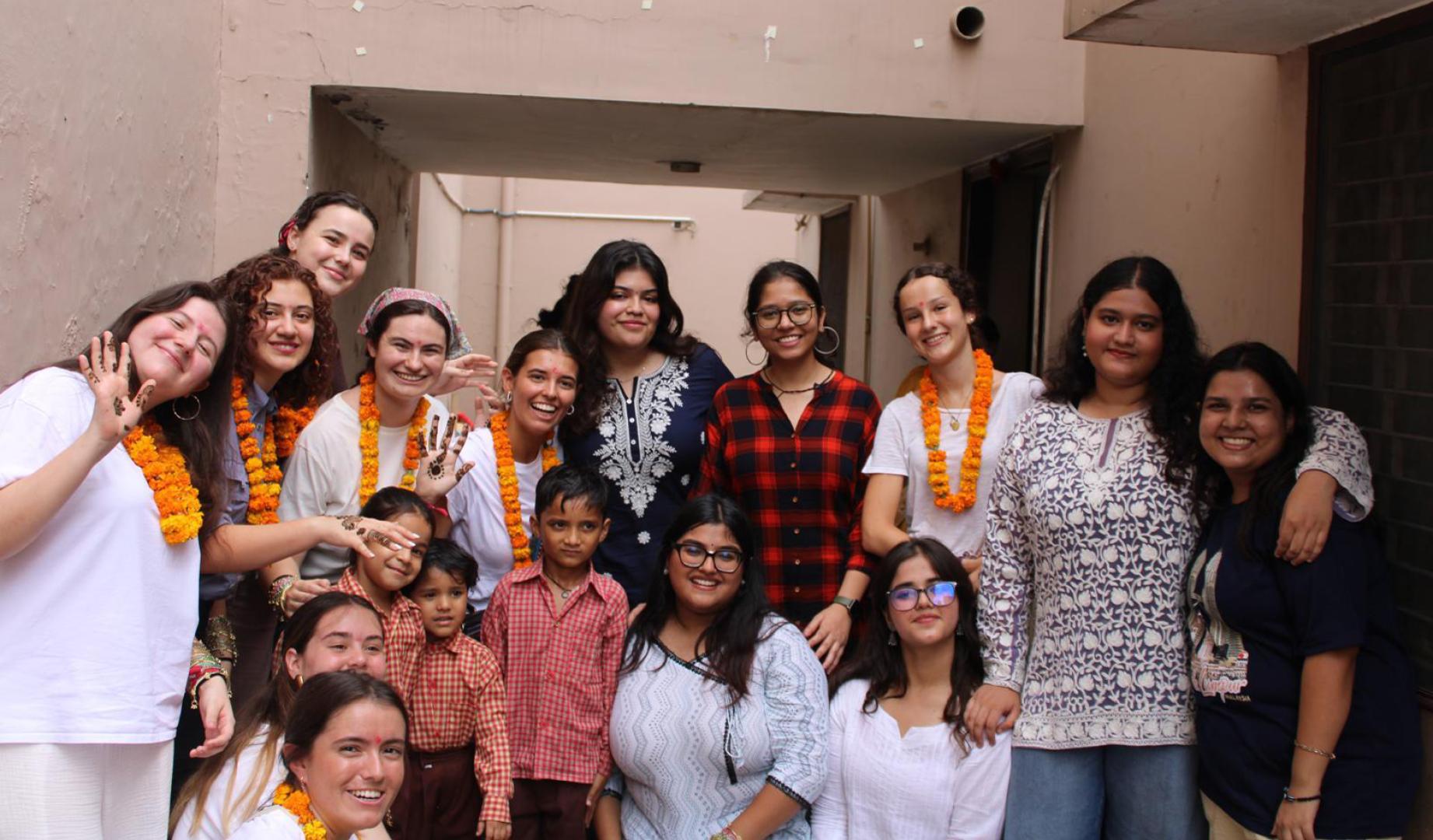Imagen de las voluntarias en Nueva Dheli