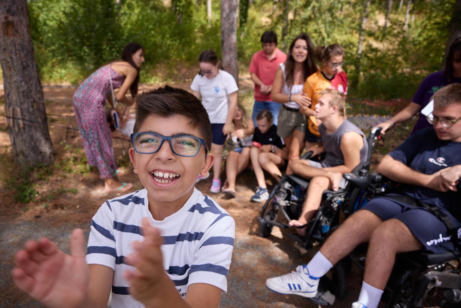 Alumnos del centro de educación especial Isterria (Ibero), durante un campamento de verano, en sus propias instalaciones.