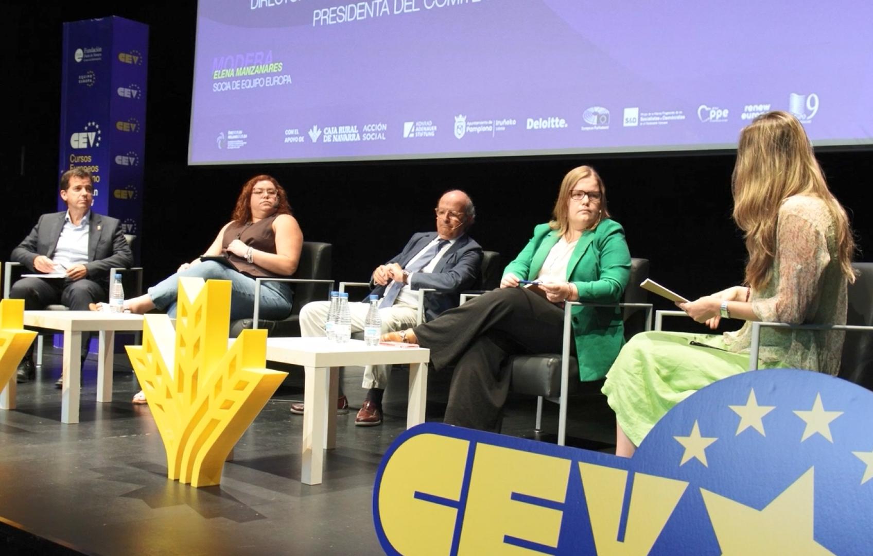 Segunda jornada de los VIII Cursos Europeos de Verano