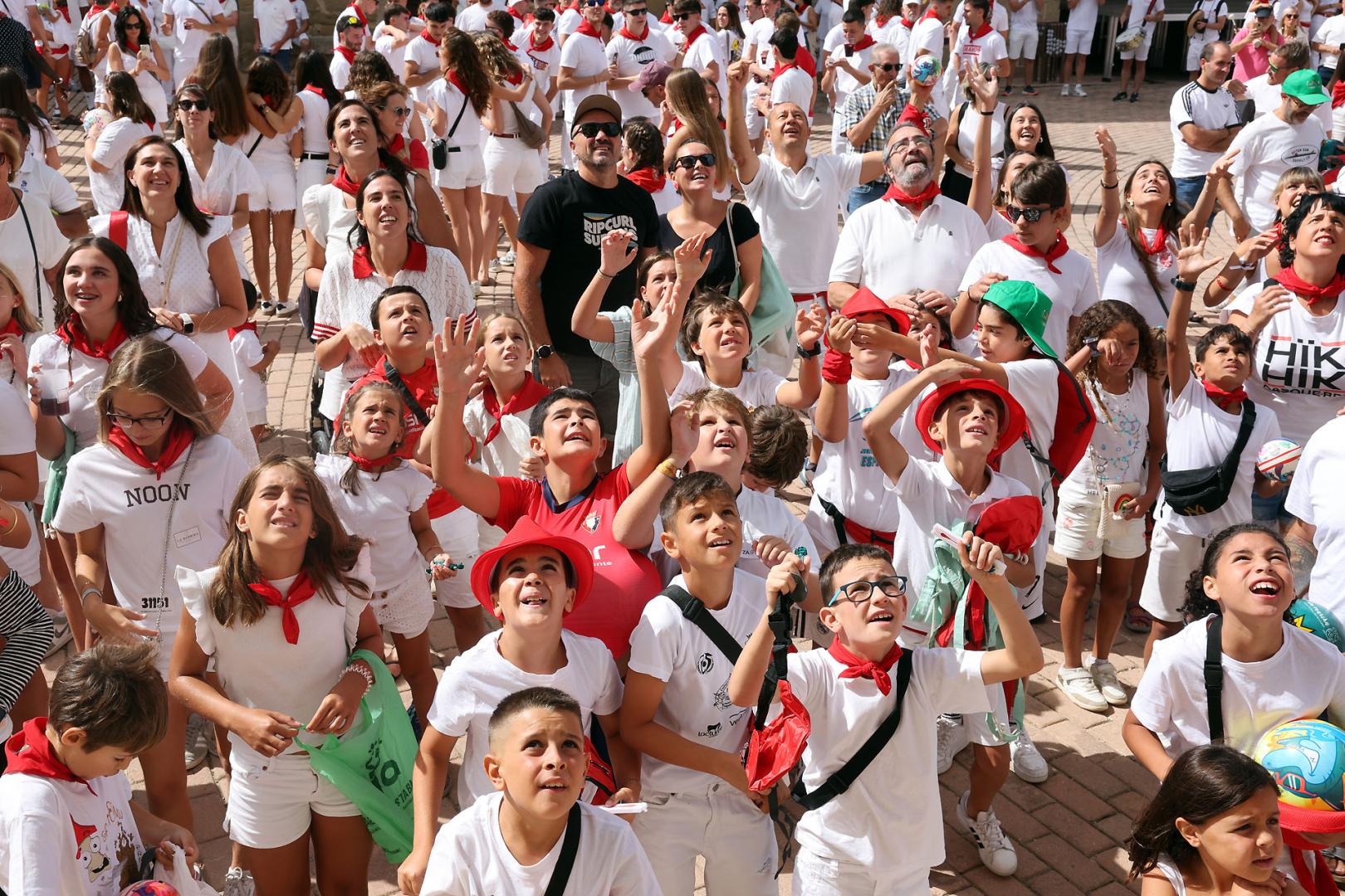 Obanos ha comenzado este viernes sus fiestas de San Juan 2026, que se prolongarán hasta el próximo miércoles, 2 de septiembre.