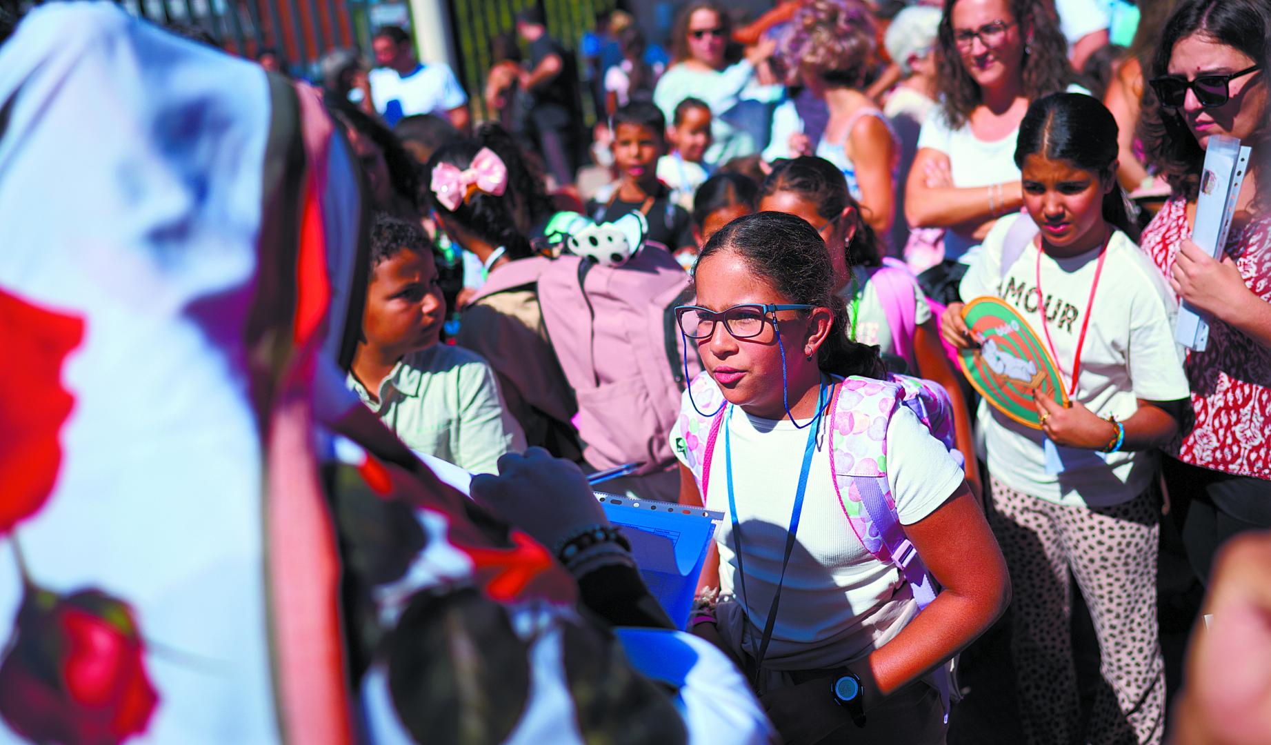 Un momento de la despedida de los niños saharauis