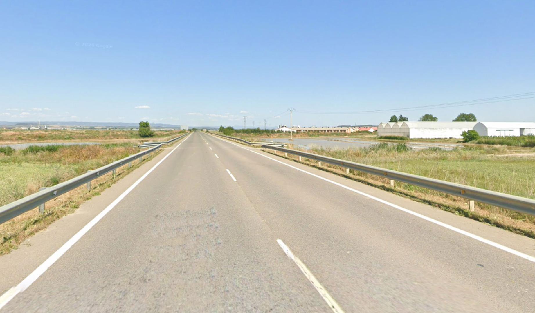 El accidente se produjo en la carretera NA-128, kilómetro 9,4, en el término de Caparroso