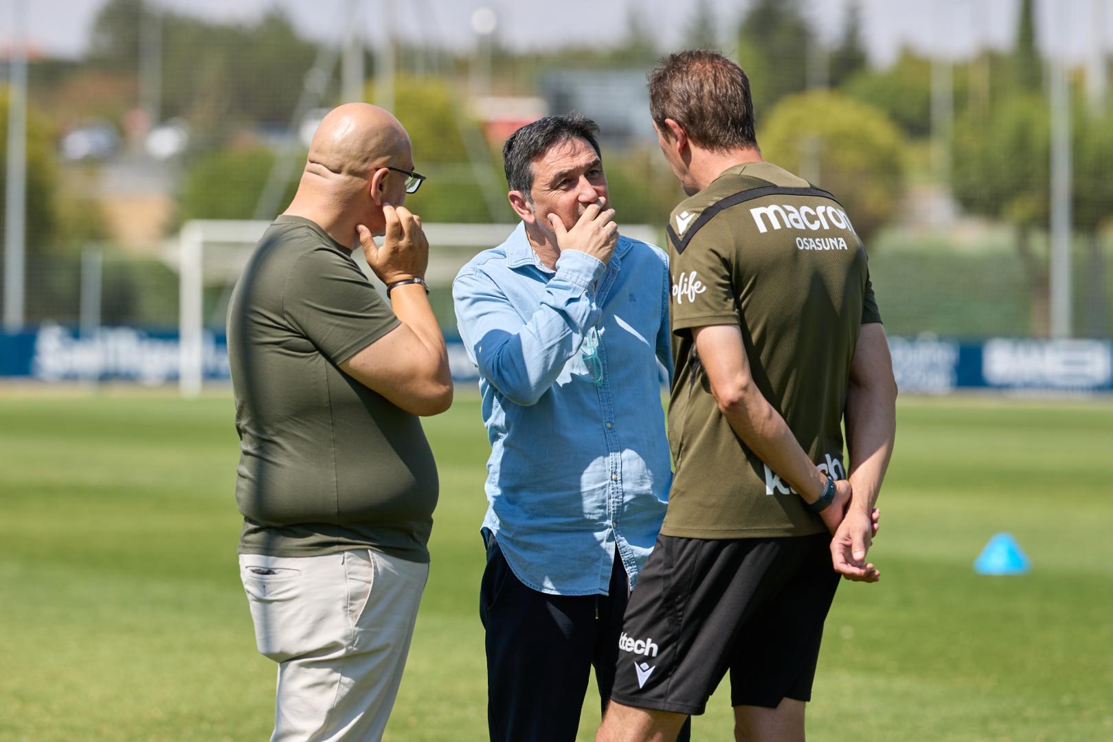 Braulio Vázquez, Cata y Ramis charlan este martes en Tajonar