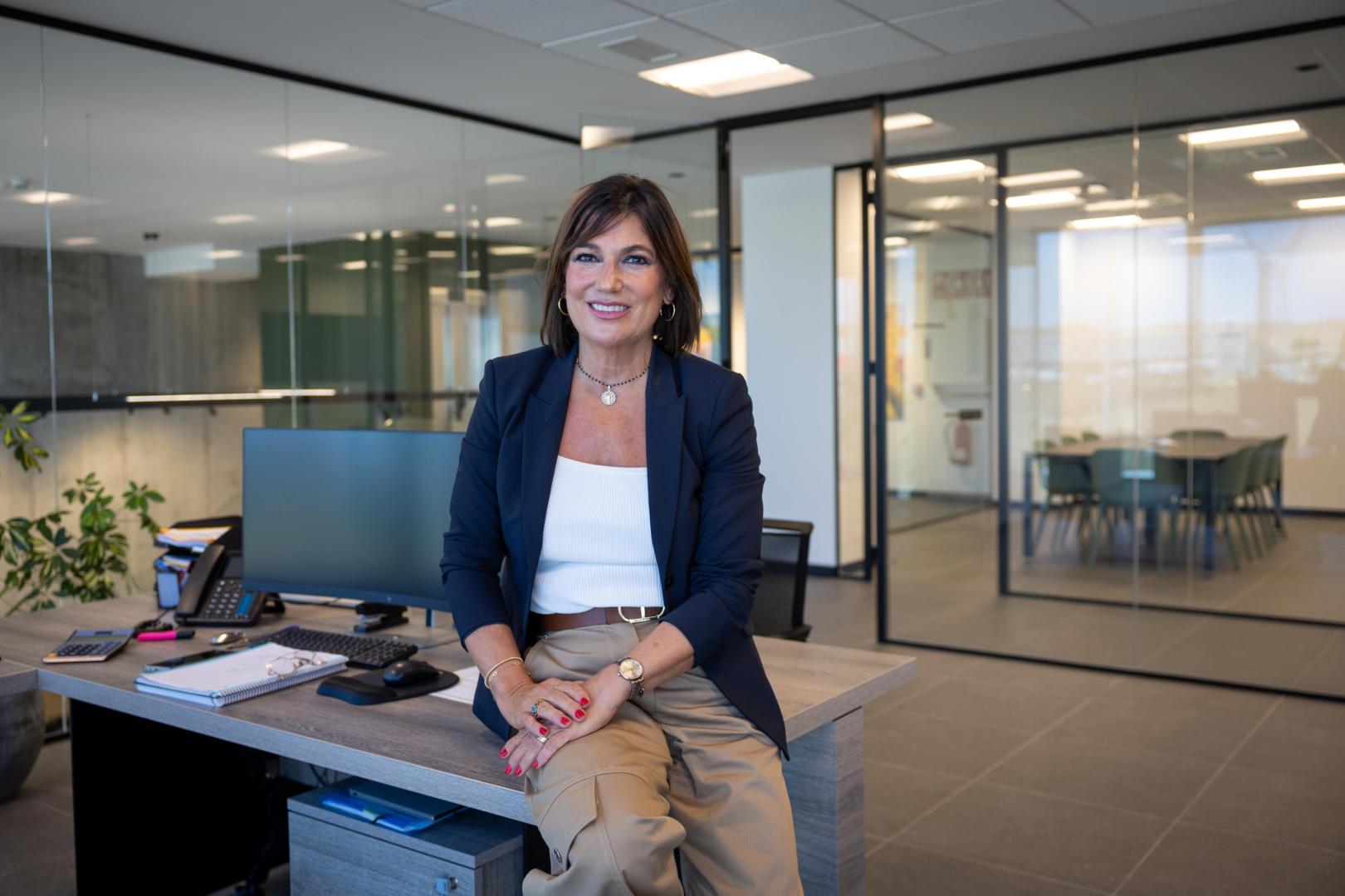 A: BLANCA ALDANONDOF: 18/08/2026P: LAURA SANDUA ESCRIBANO, GERENTE DE ACEITES SANDUAL: TUDELAT: PREMIO A TODA UNA TRAYECTORIA EMPRESARIAL DE LA AER (ASOCIACION EMPRESA RIBERA)