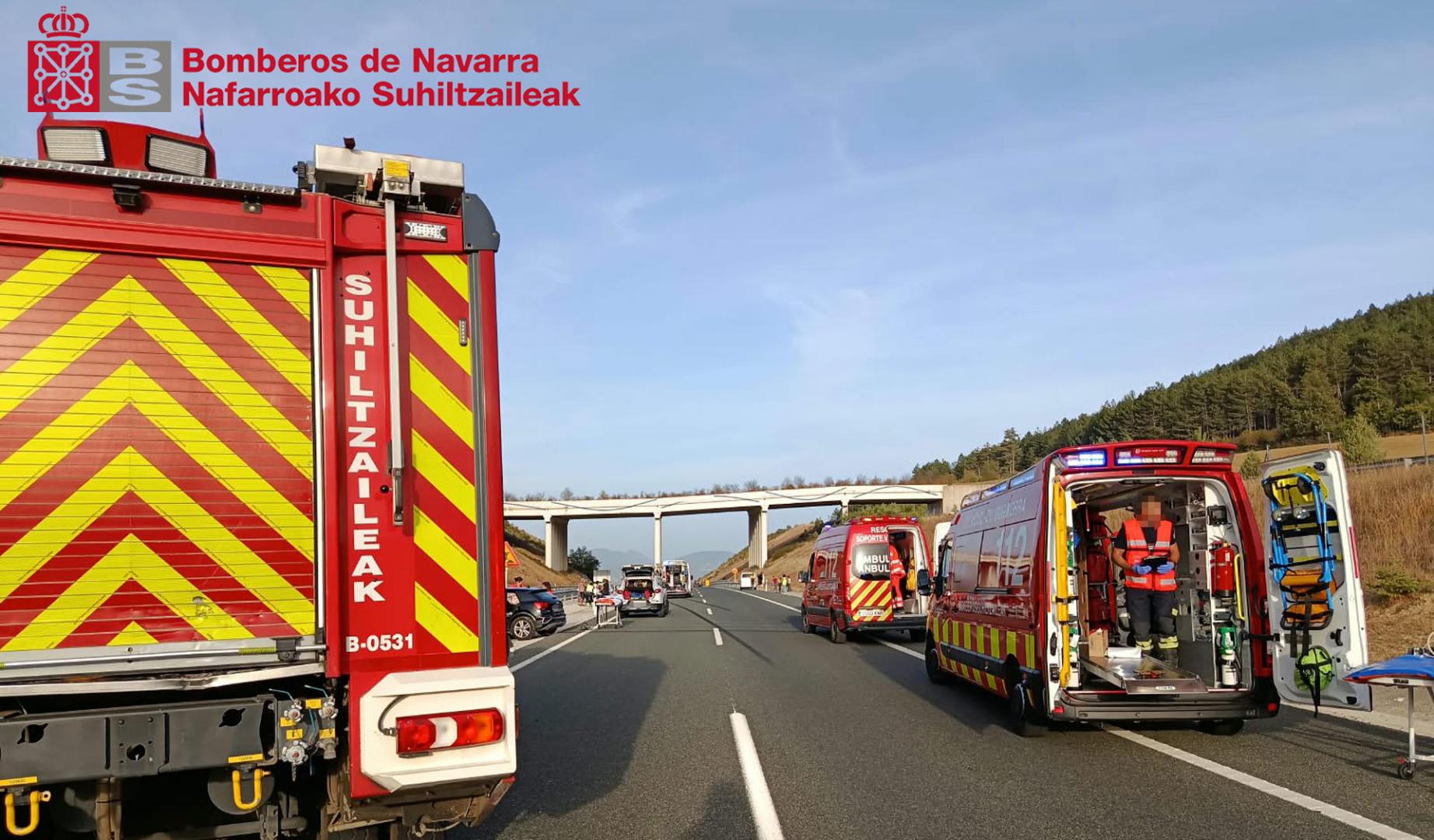 El siniestro ha dejado a nueve heridos, ocho de ellos trasladados al Hospital Universitario de Navarra